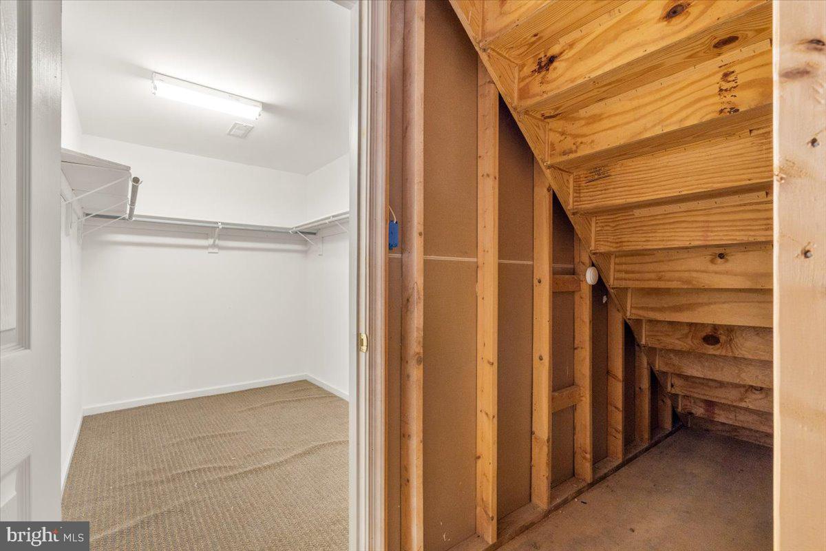 STAFFORD - Residential