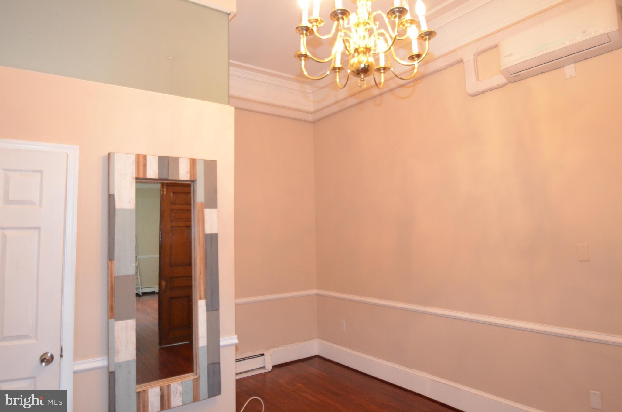 MOUNT VERNON PLACE HISTORIC DISTRICT - Residential Lease