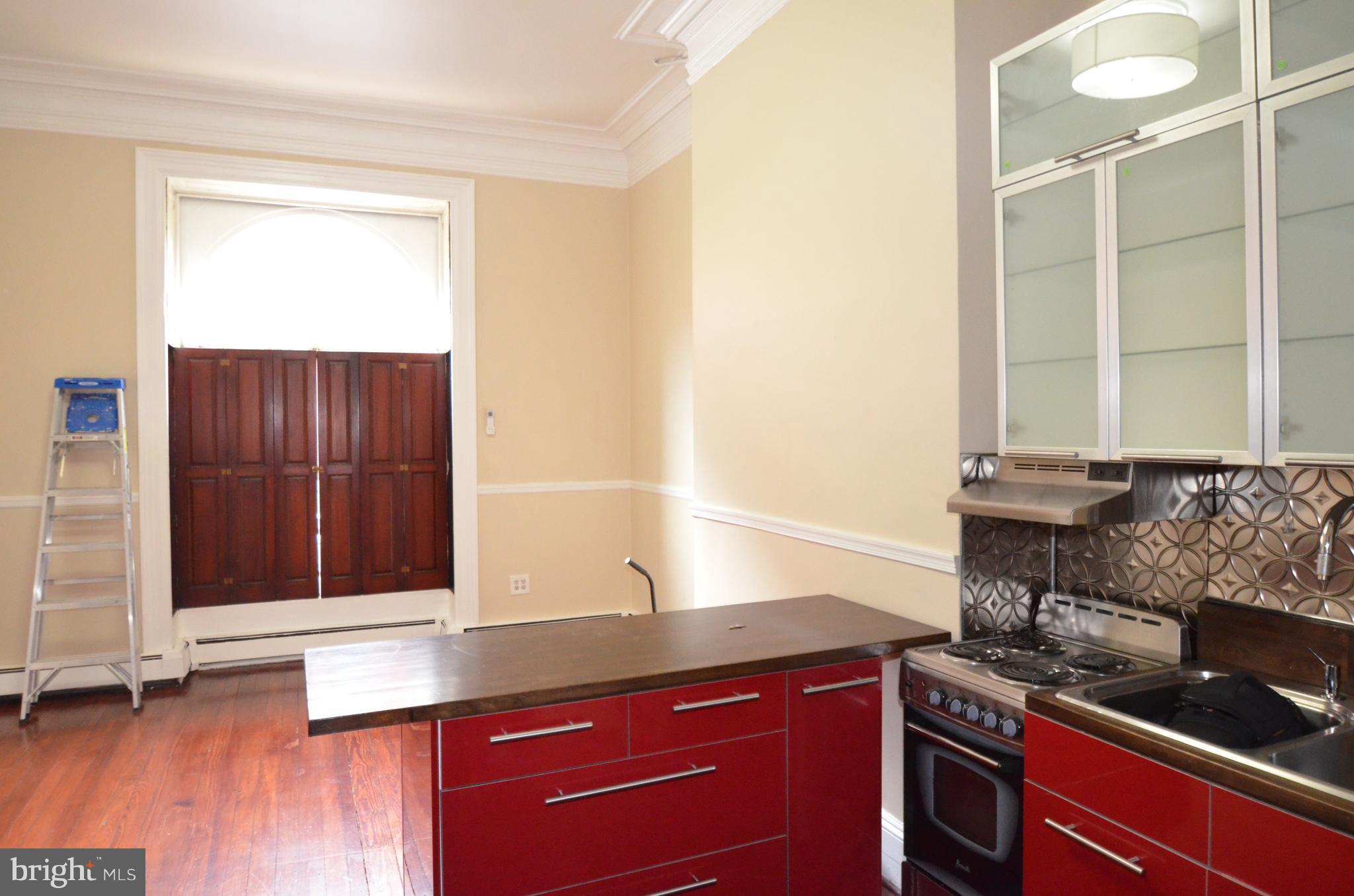 MOUNT VERNON PLACE HISTORIC DISTRICT - Residential Lease