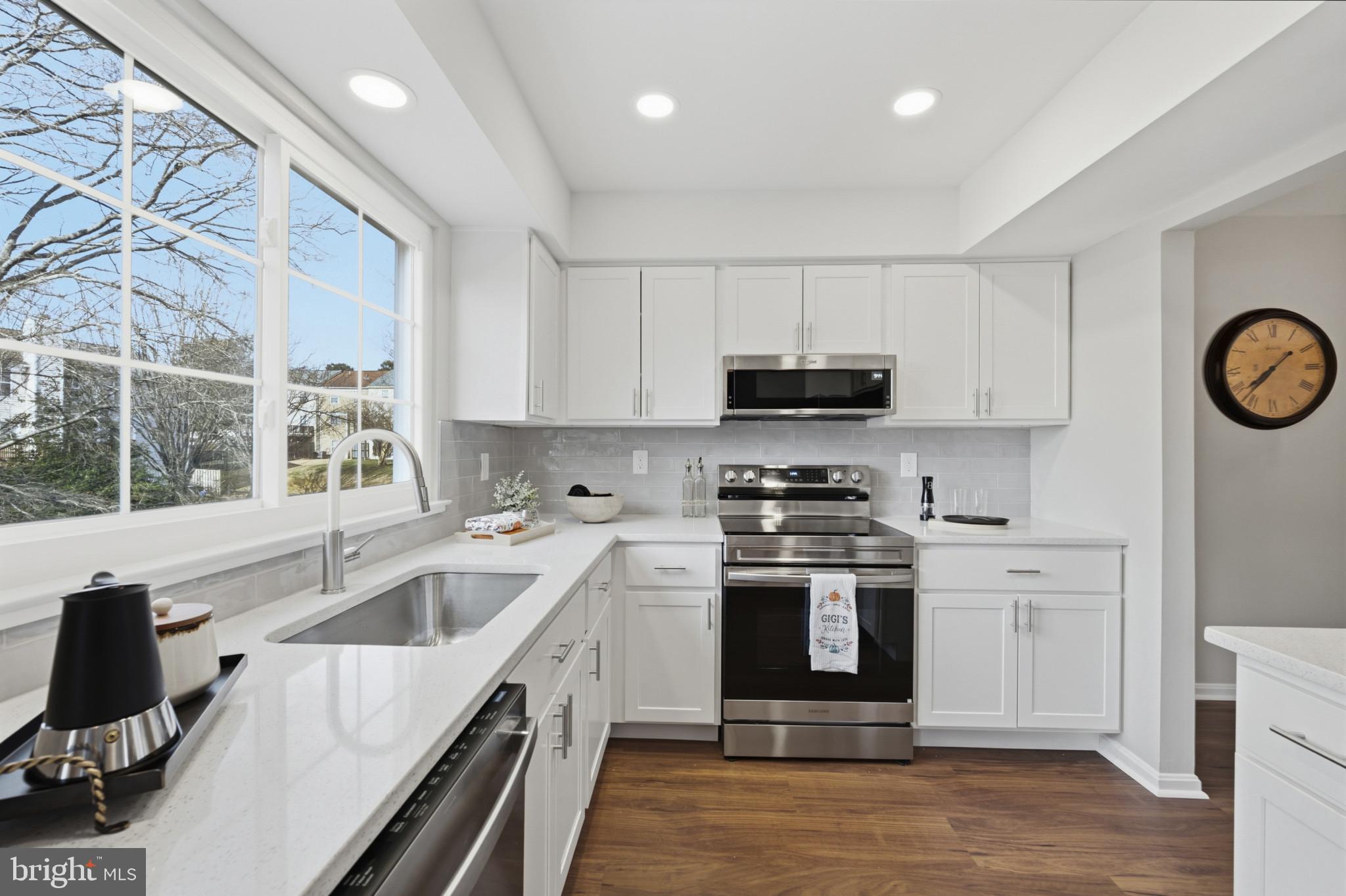 HALLOWELL - Residential