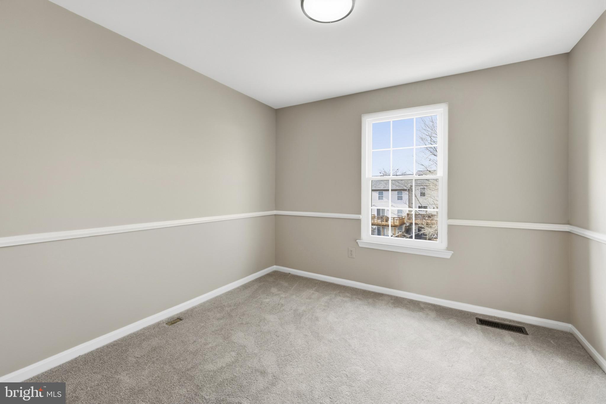 HALLOWELL - Residential