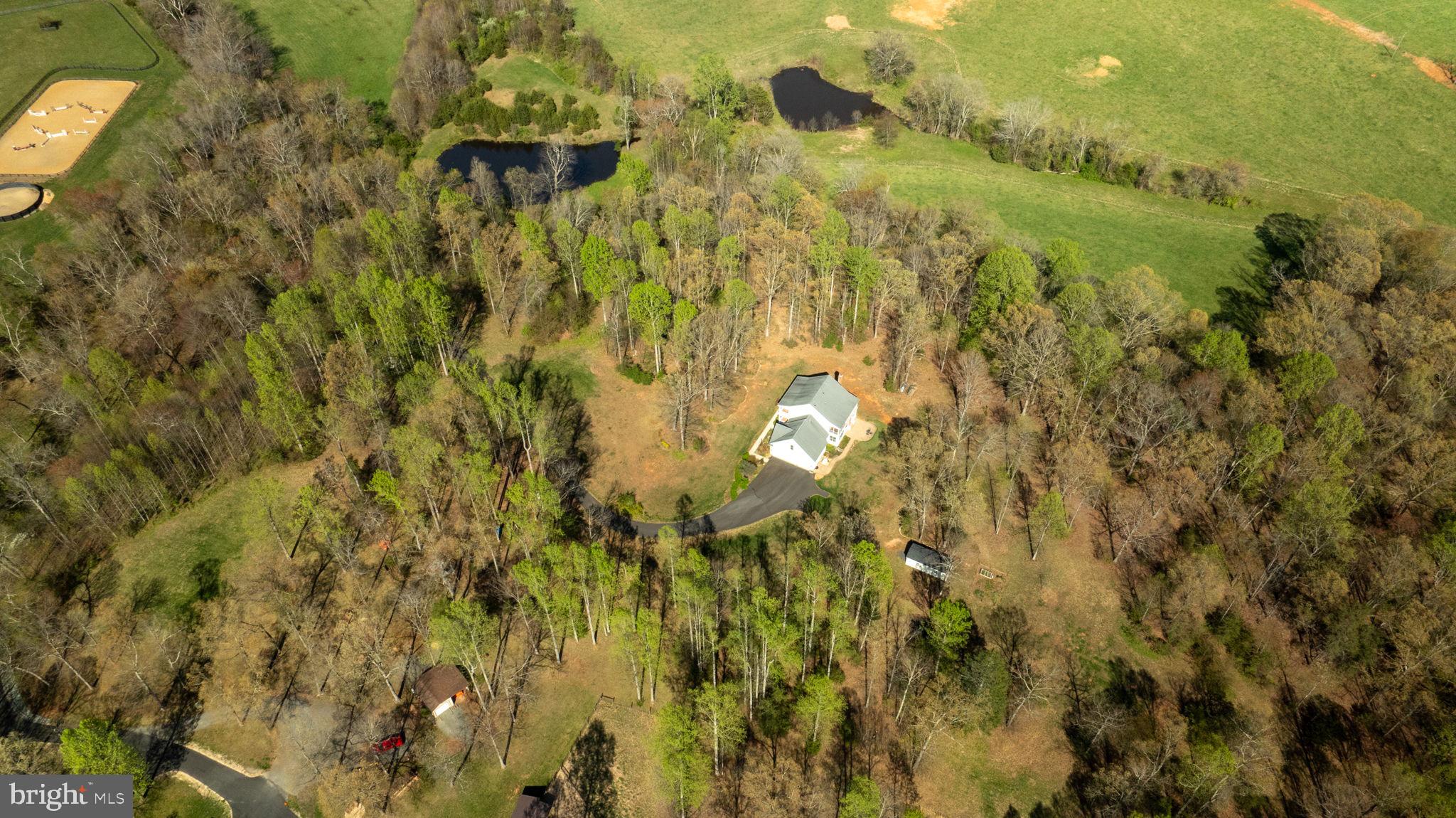 FOX GLEN EQUESTRIAN ESTATES - Residential