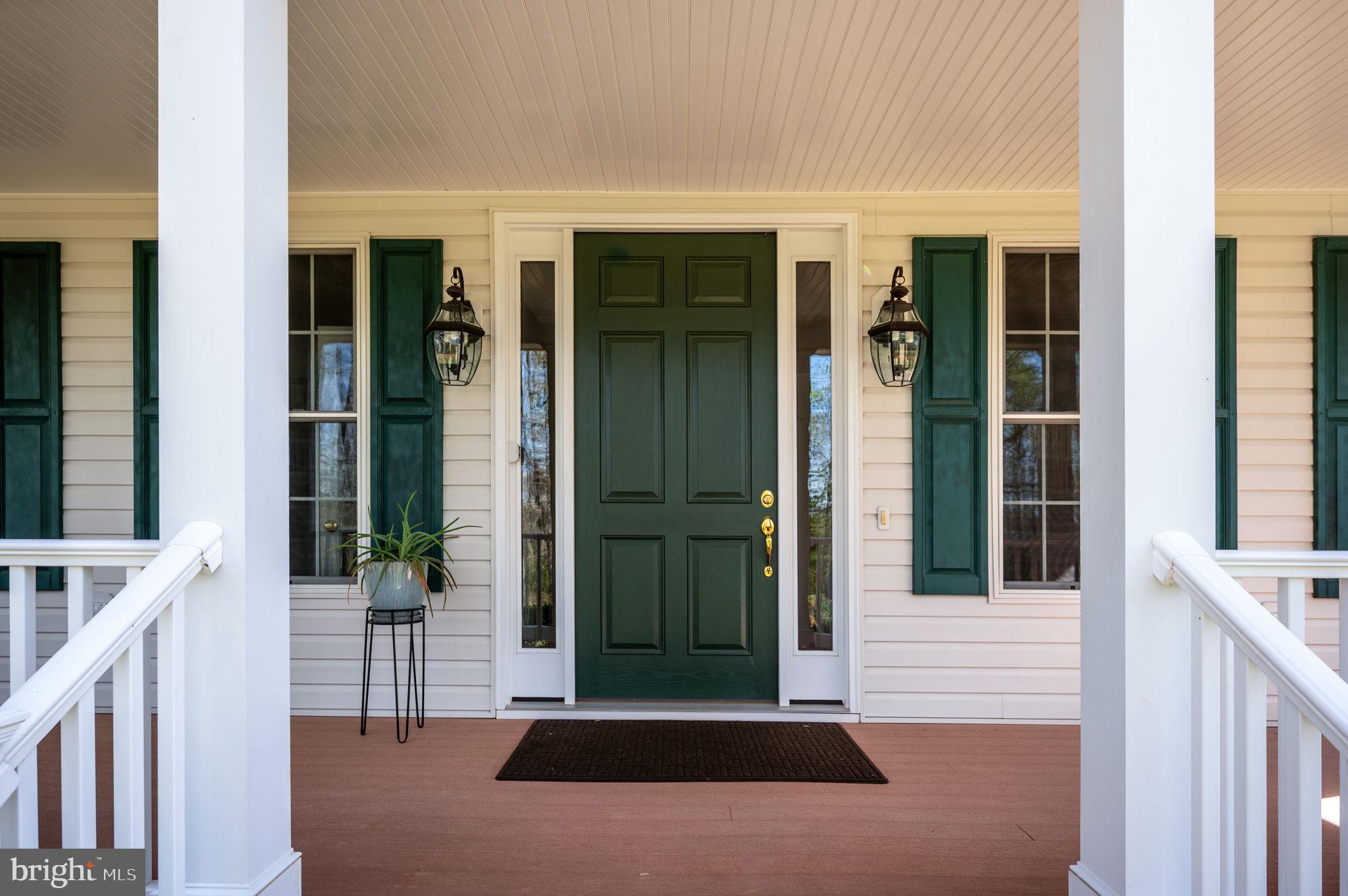 FOX GLEN EQUESTRIAN ESTATES - Residential