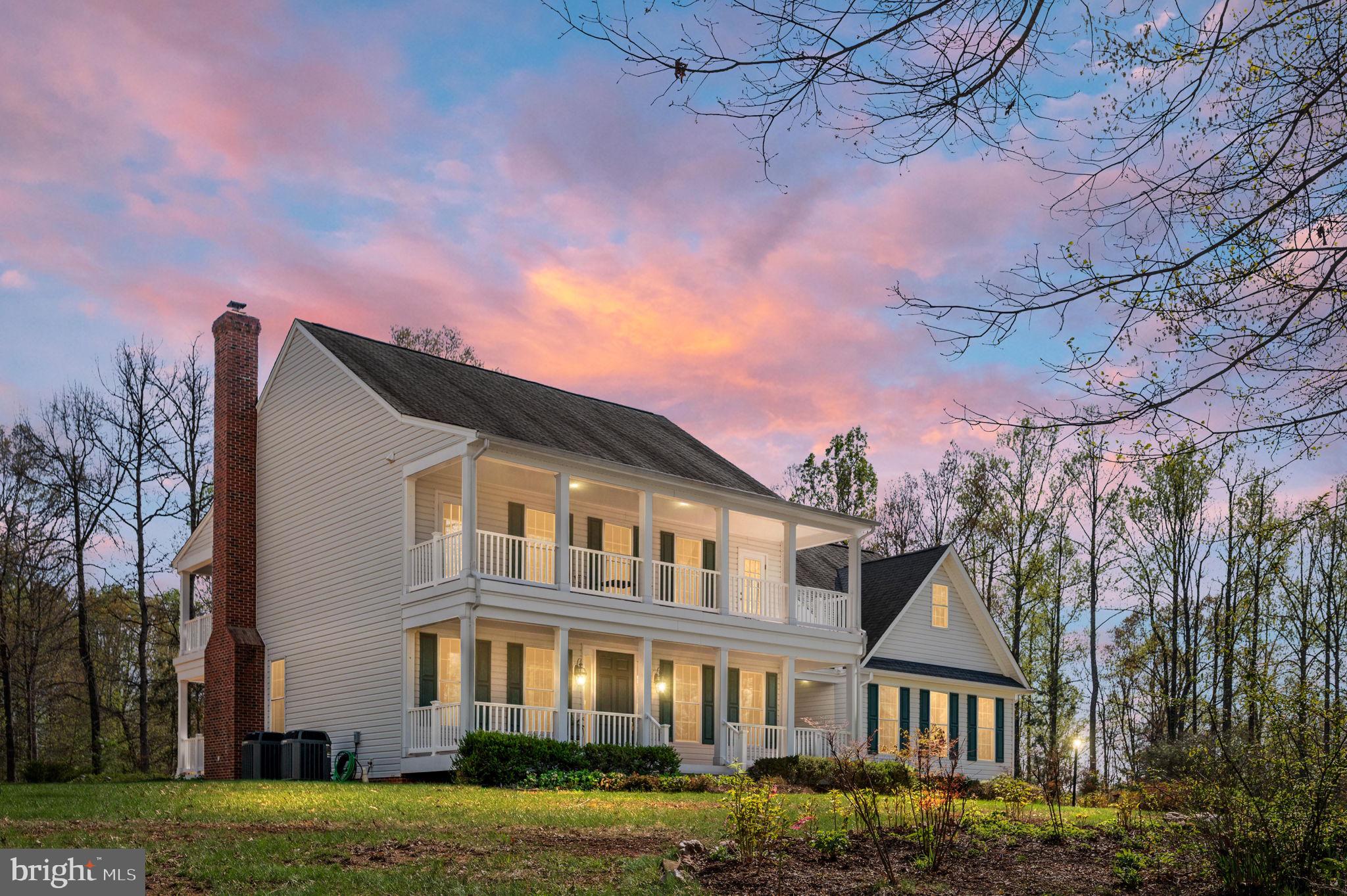 FOX GLEN EQUESTRIAN ESTATES - Residential