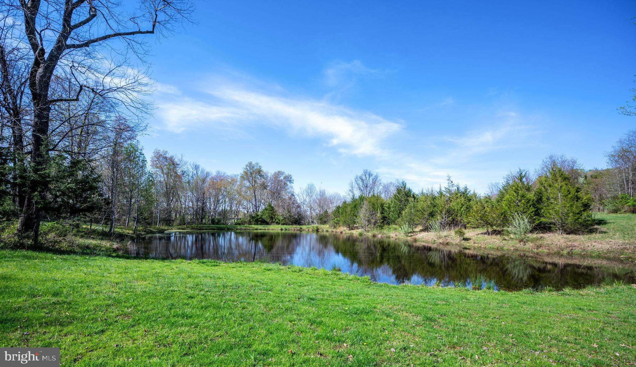 FOX GLEN EQUESTRIAN ESTATES - Residential