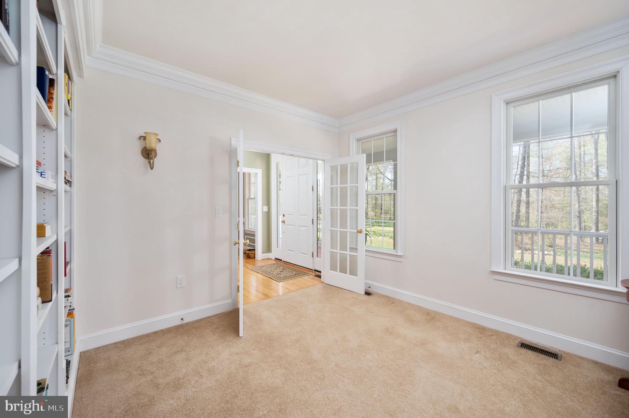 FOX GLEN EQUESTRIAN ESTATES - Residential