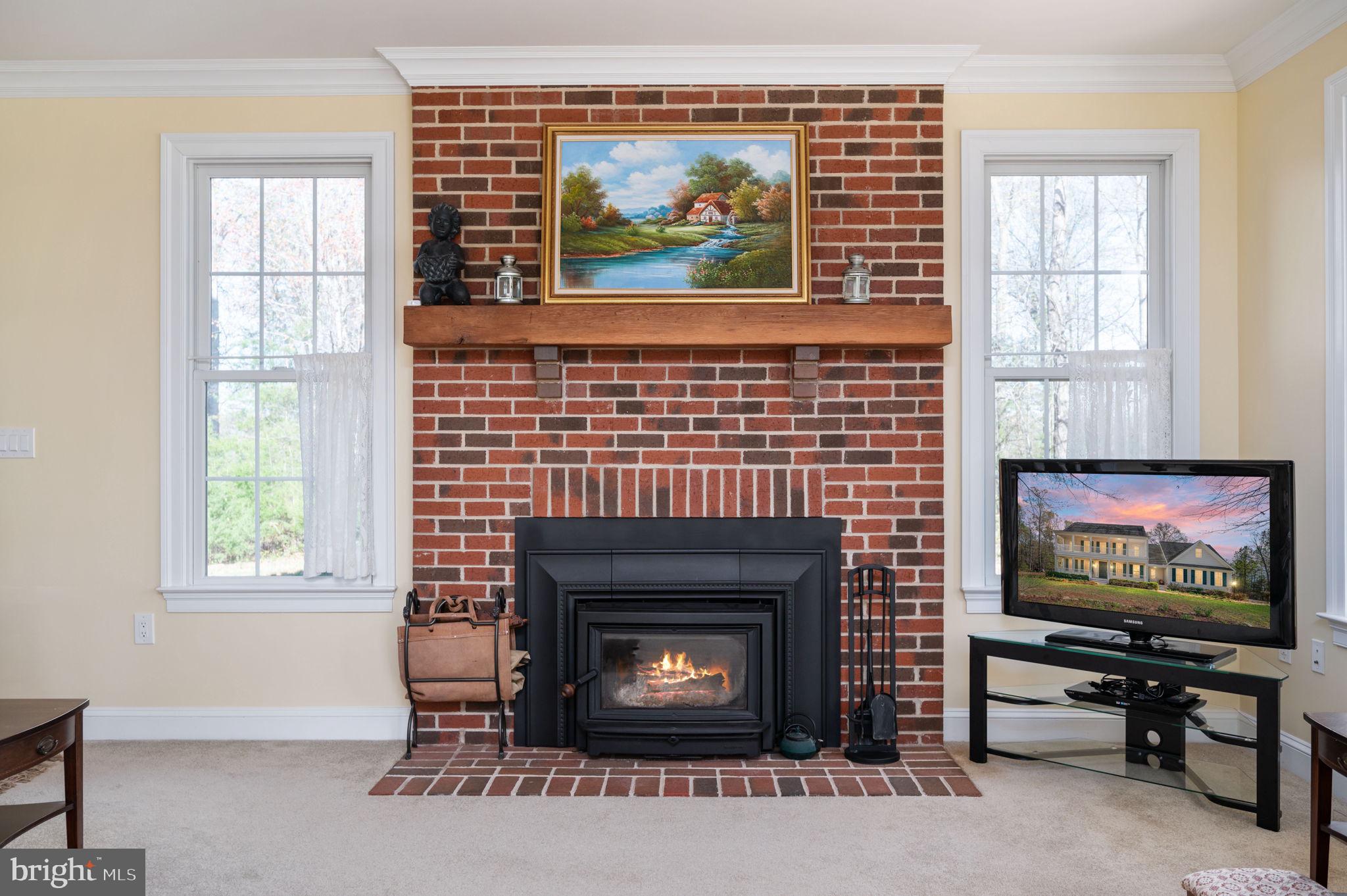 FOX GLEN EQUESTRIAN ESTATES - Residential