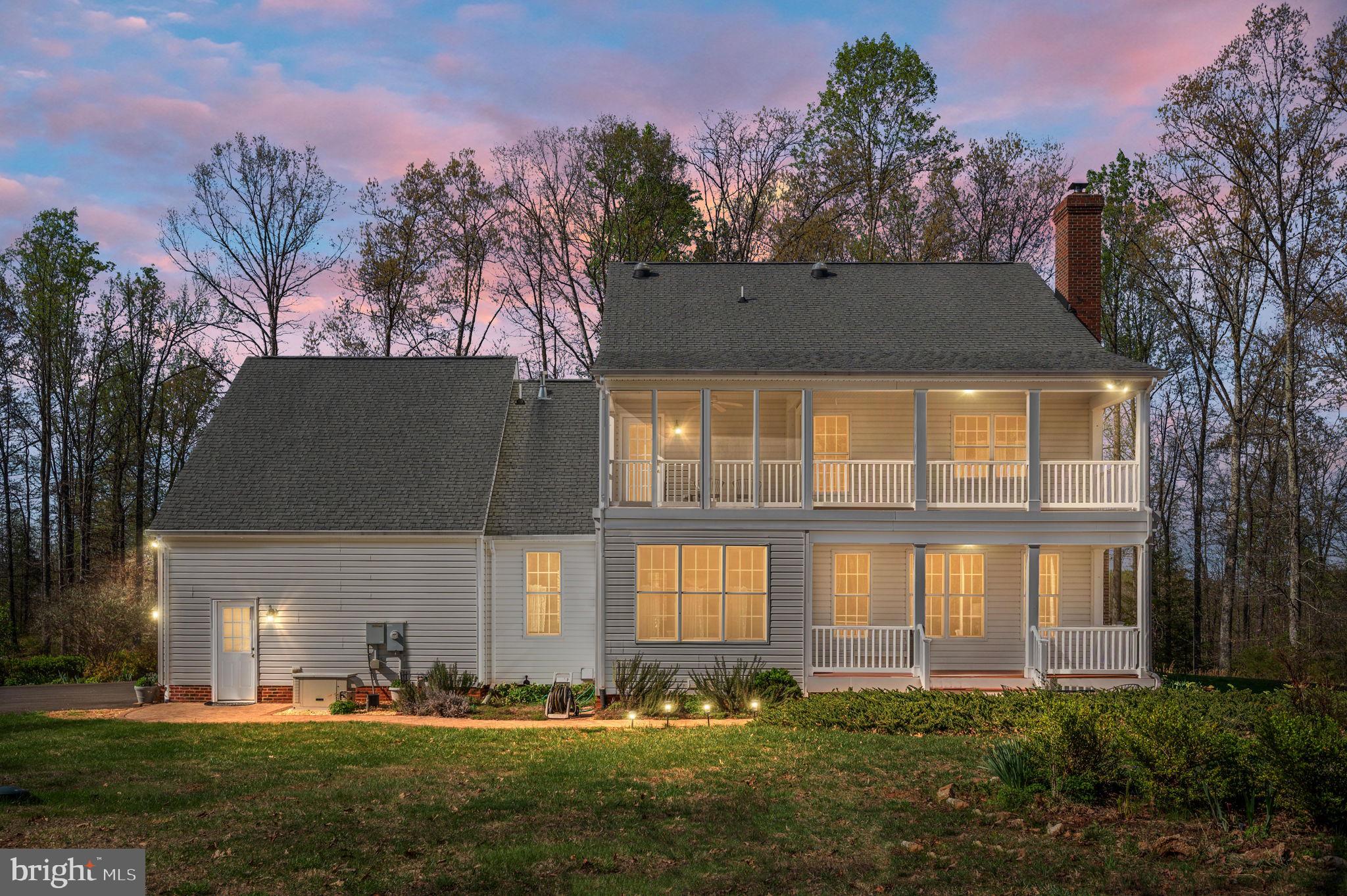 FOX GLEN EQUESTRIAN ESTATES - Residential