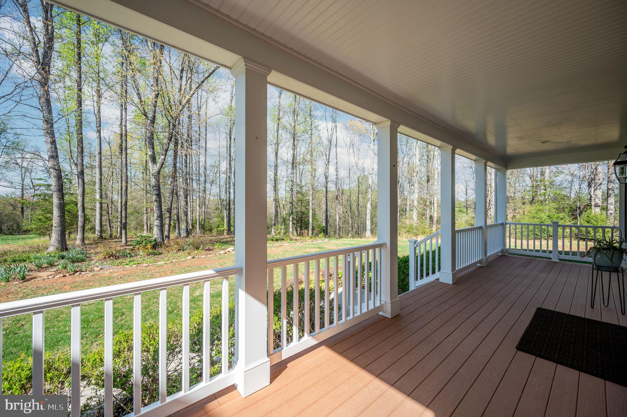 FOX GLEN EQUESTRIAN ESTATES - Residential