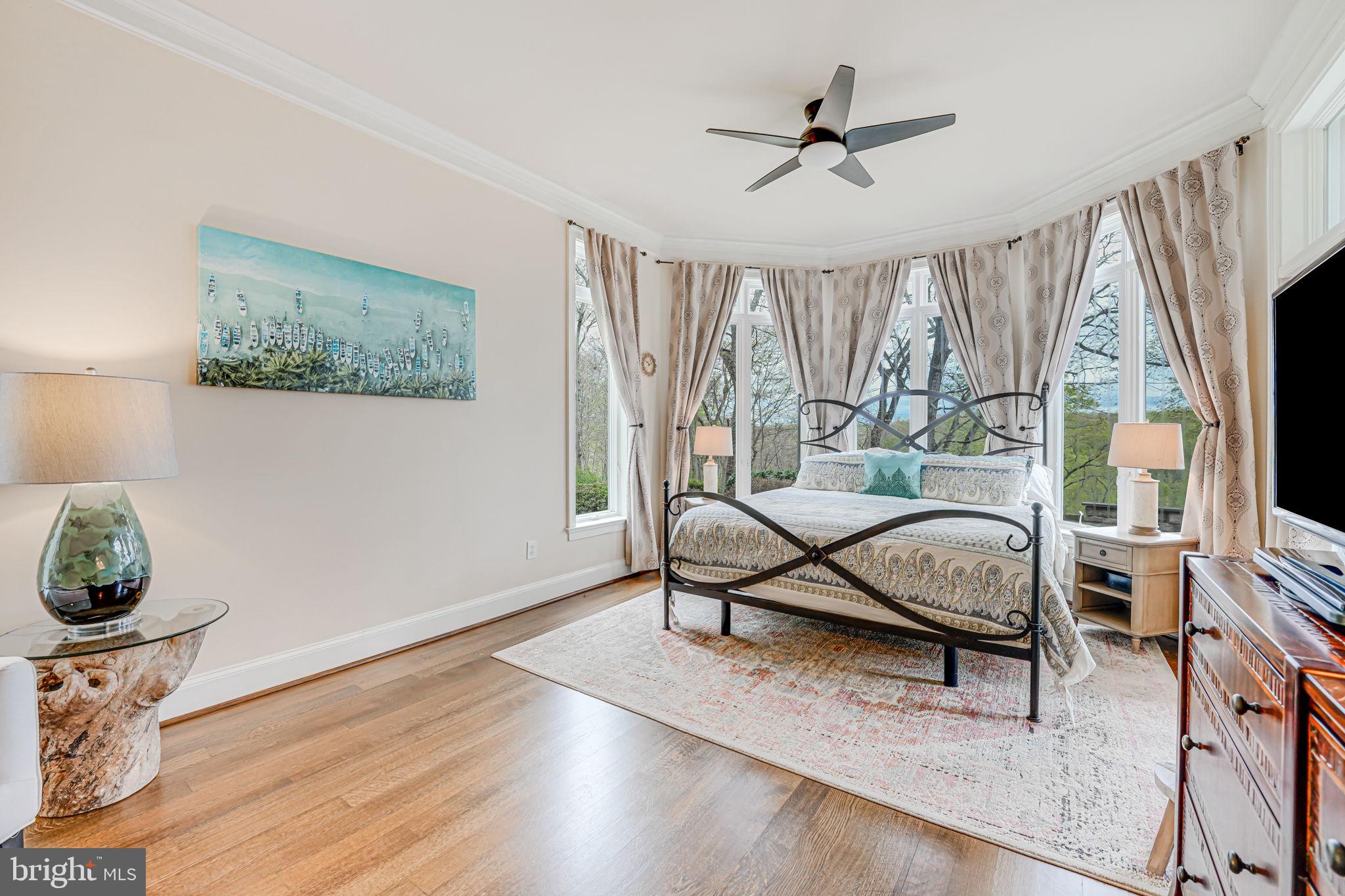 RIVER BLUFFS - Residential