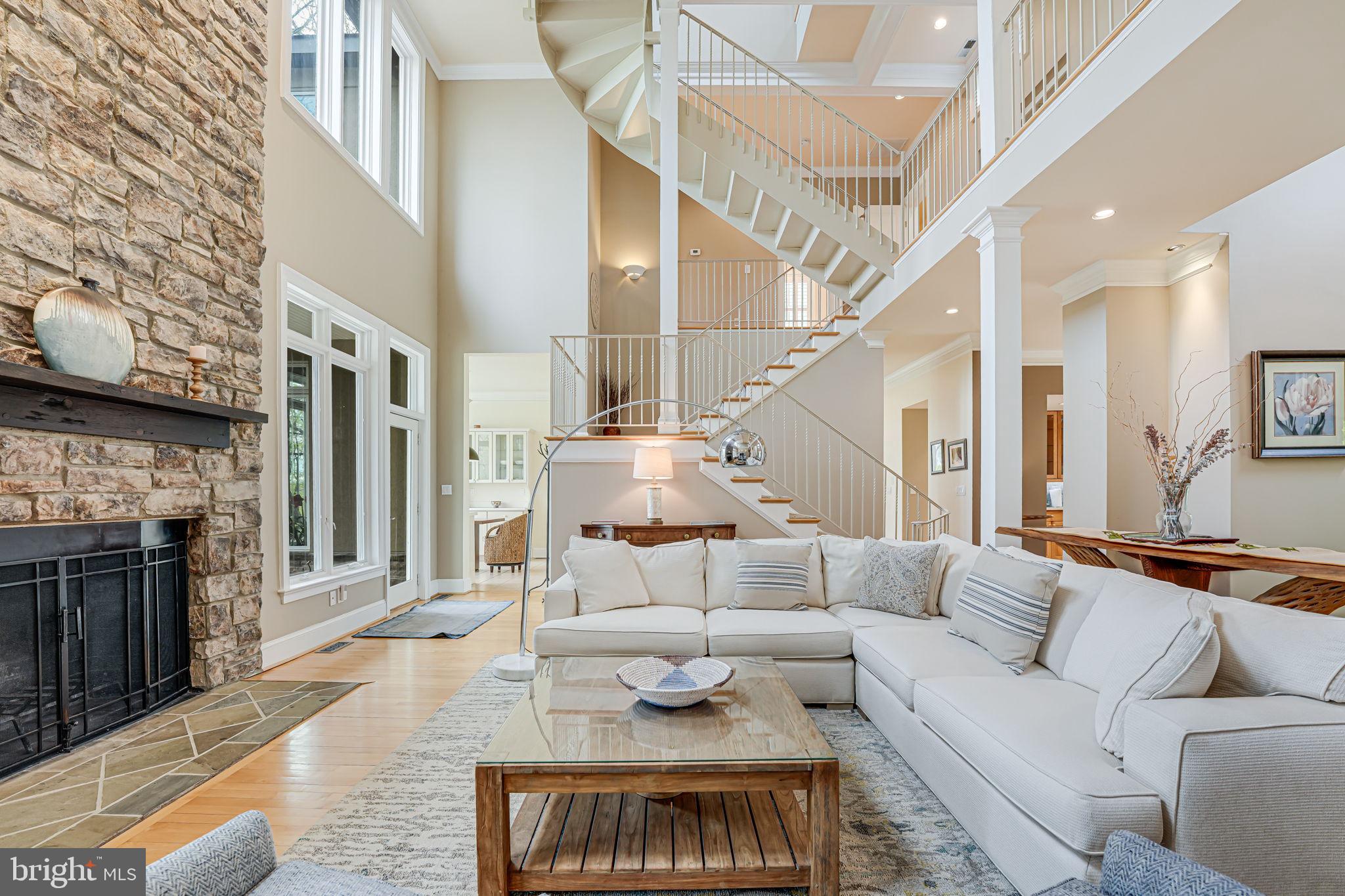 RIVER BLUFFS - Residential