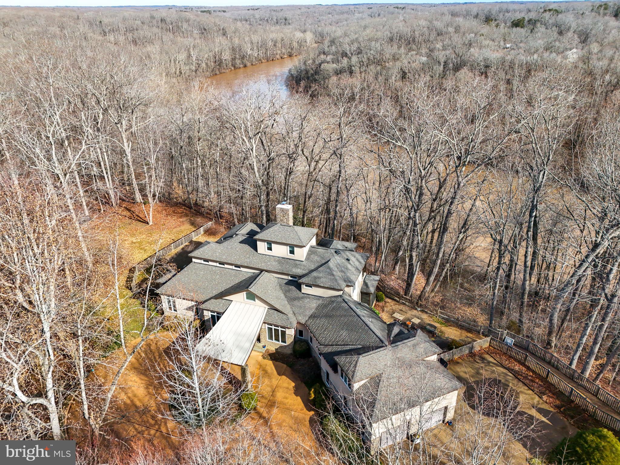 87 E RIVER BEND ROAD