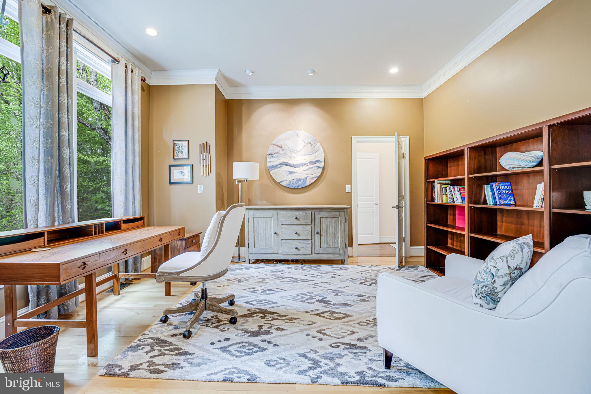 RIVER BLUFFS - Residential