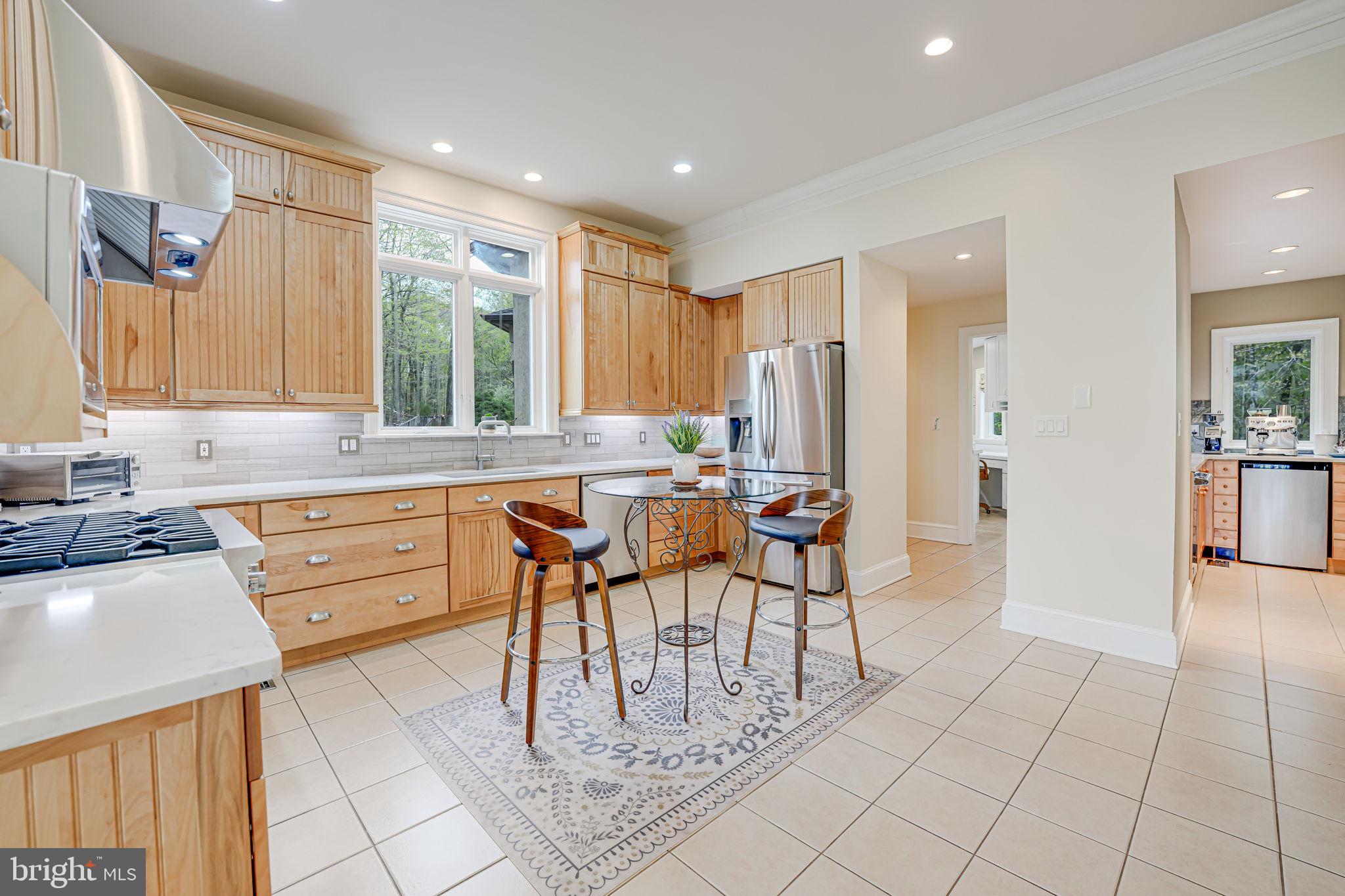 RIVER BLUFFS - Residential