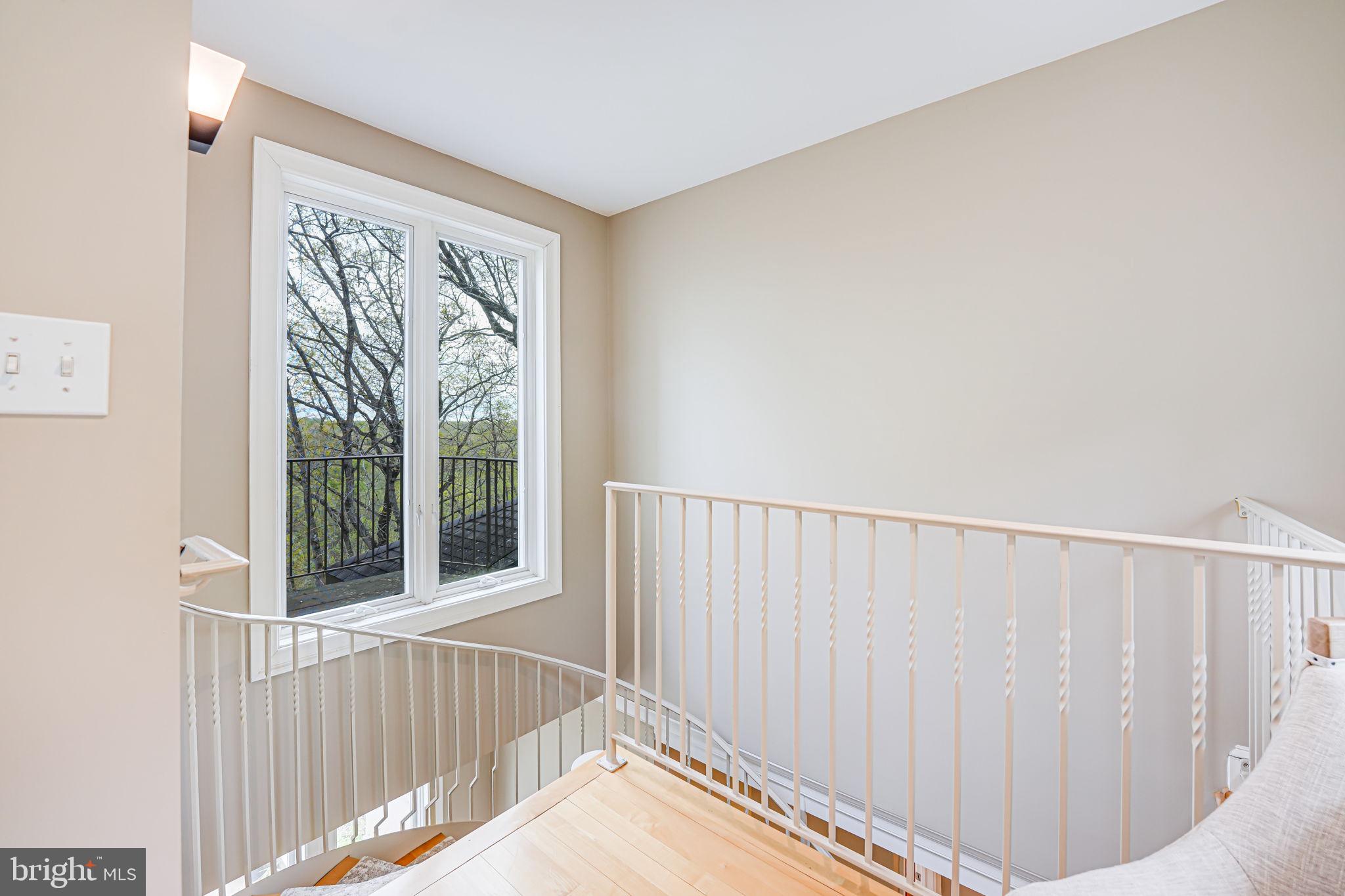 RIVER BLUFFS - Residential