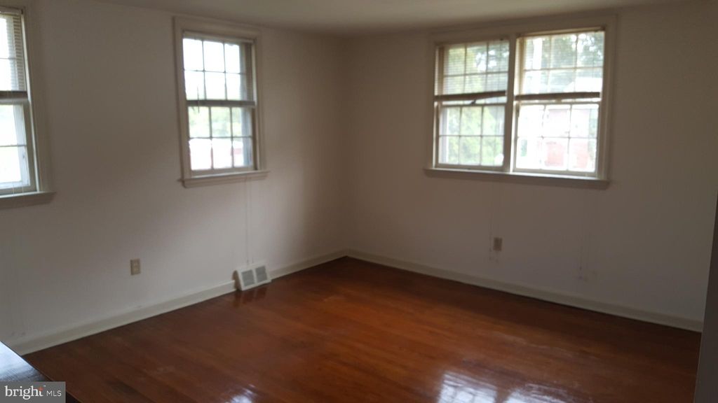 Photo of 16 - A St Albans Avenue, NEWTOWN SQUARE, PA 19073 (MLS # PADE2108124)