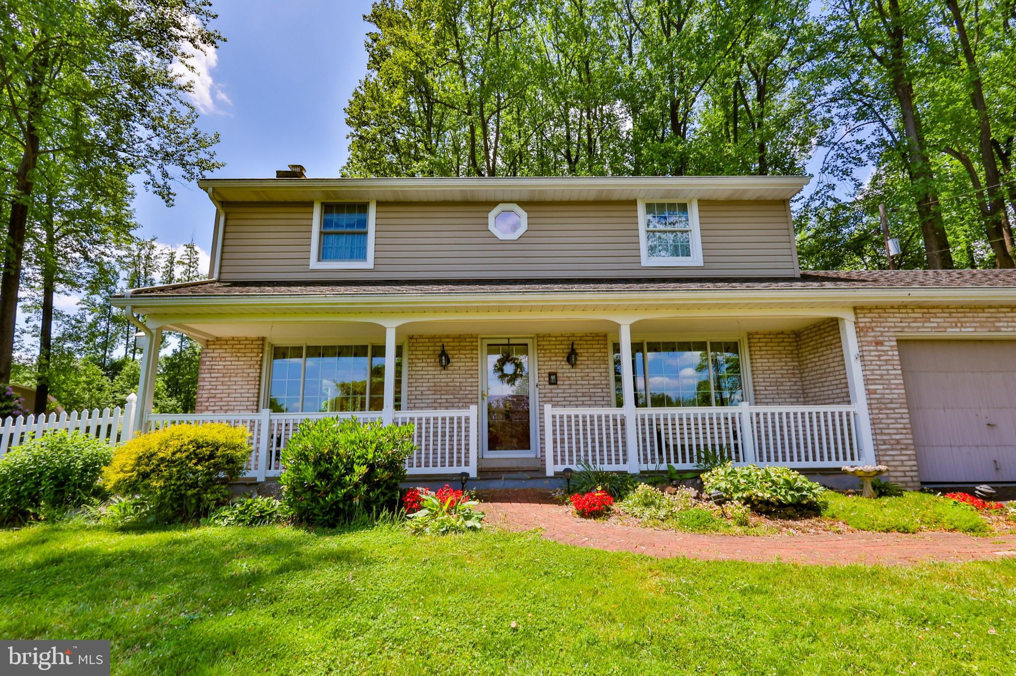 5662 OAK LANE