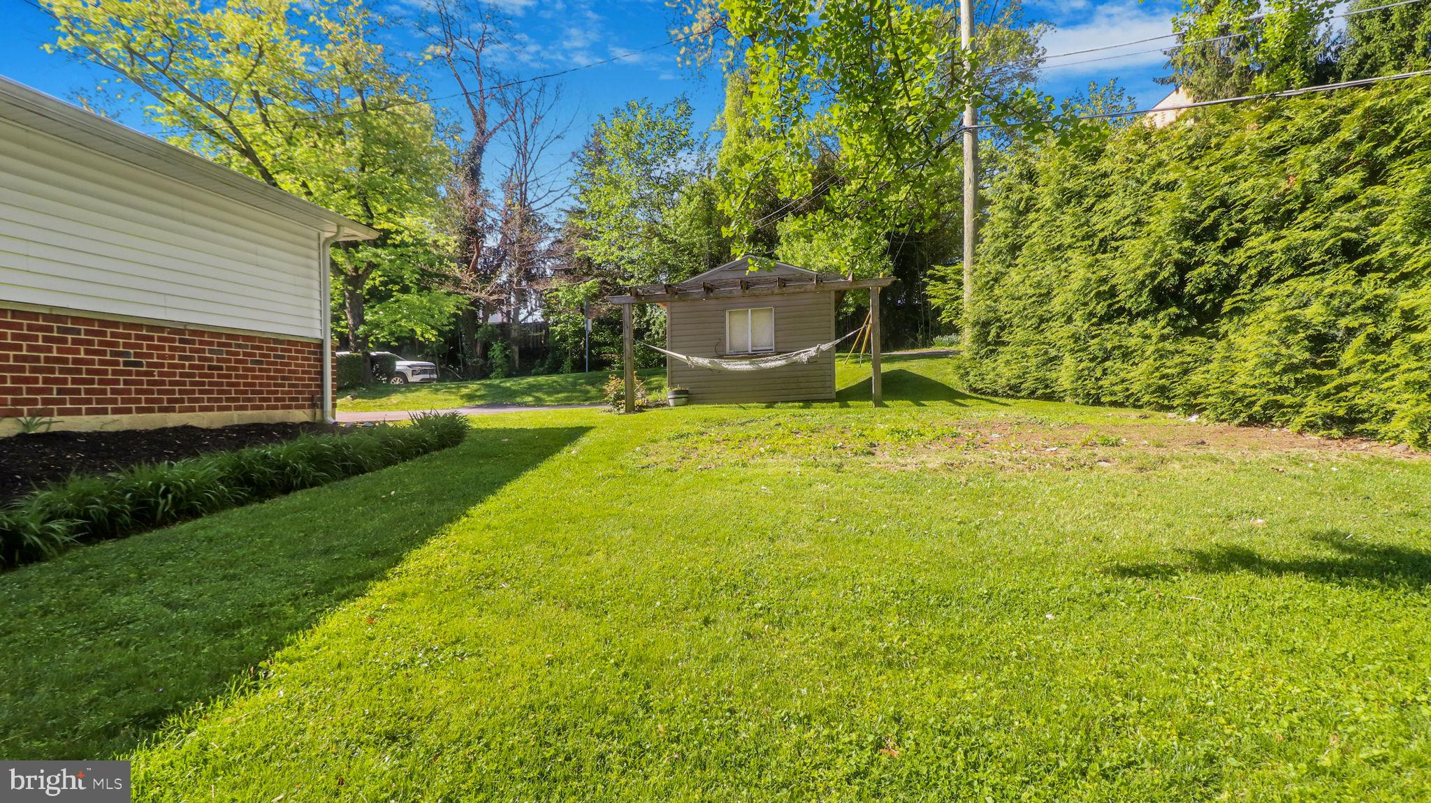 CAMPUS HILLS - Residential