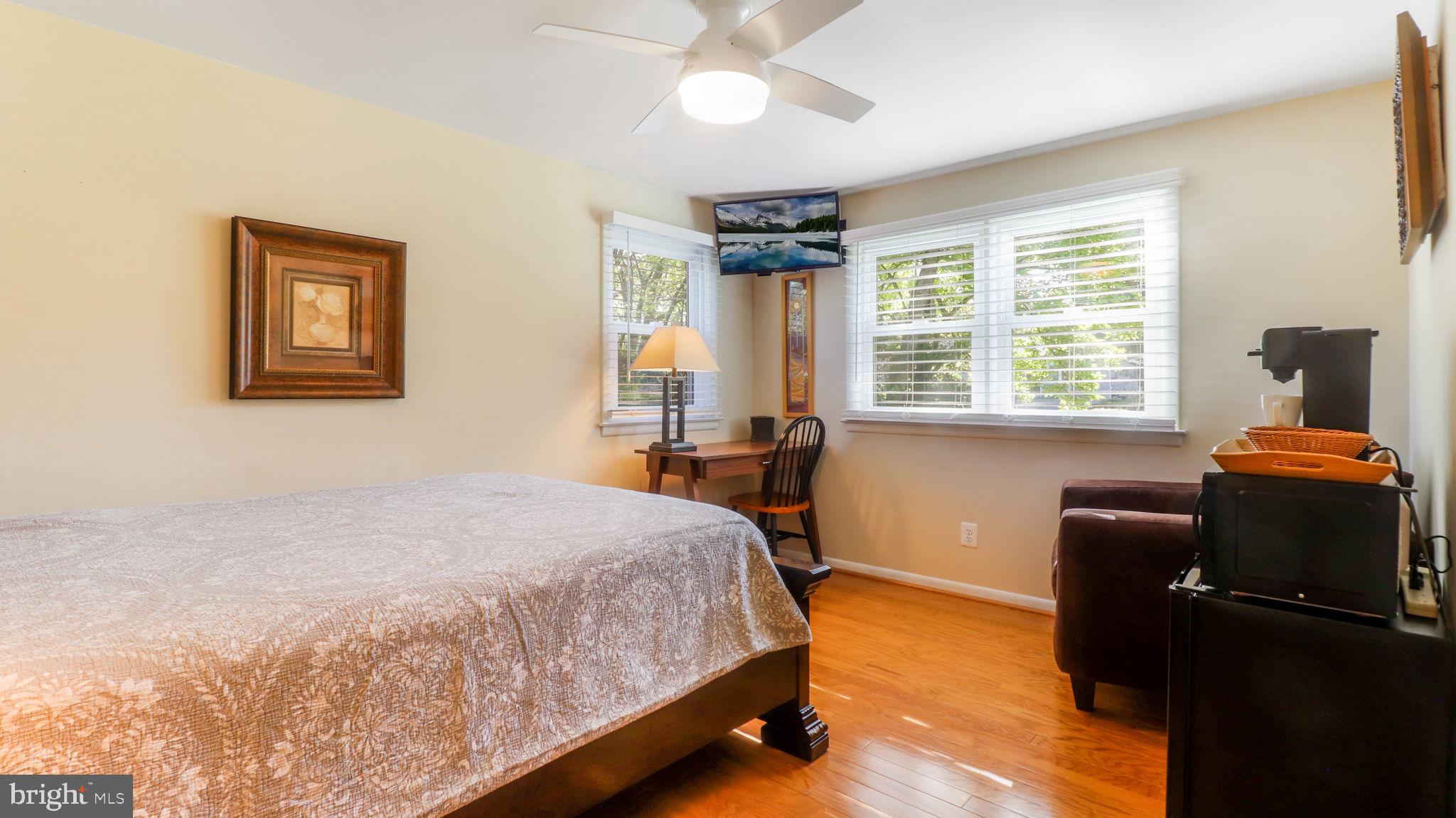 CAMPUS HILLS - Residential