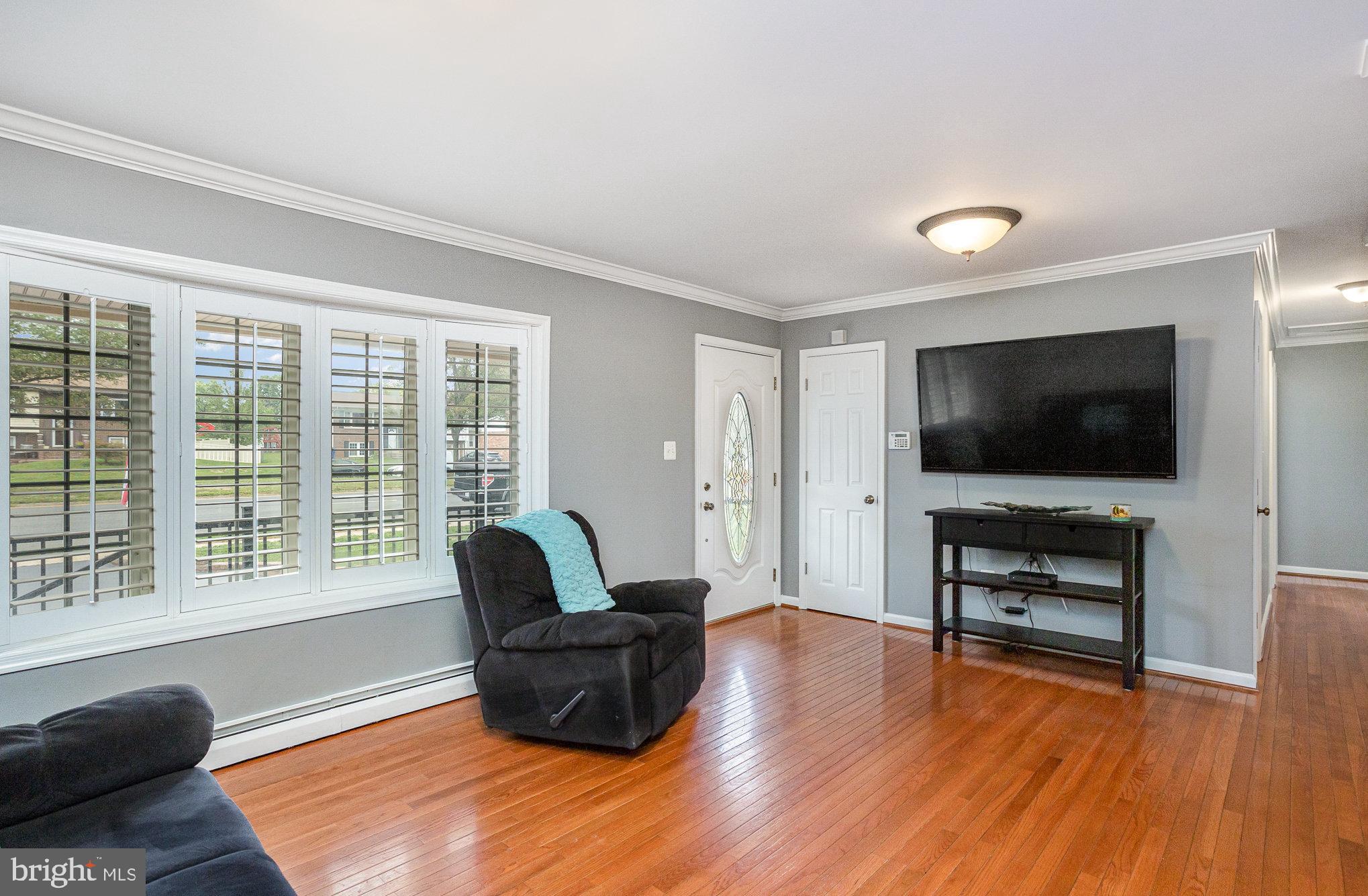 DALE CITY - Residential