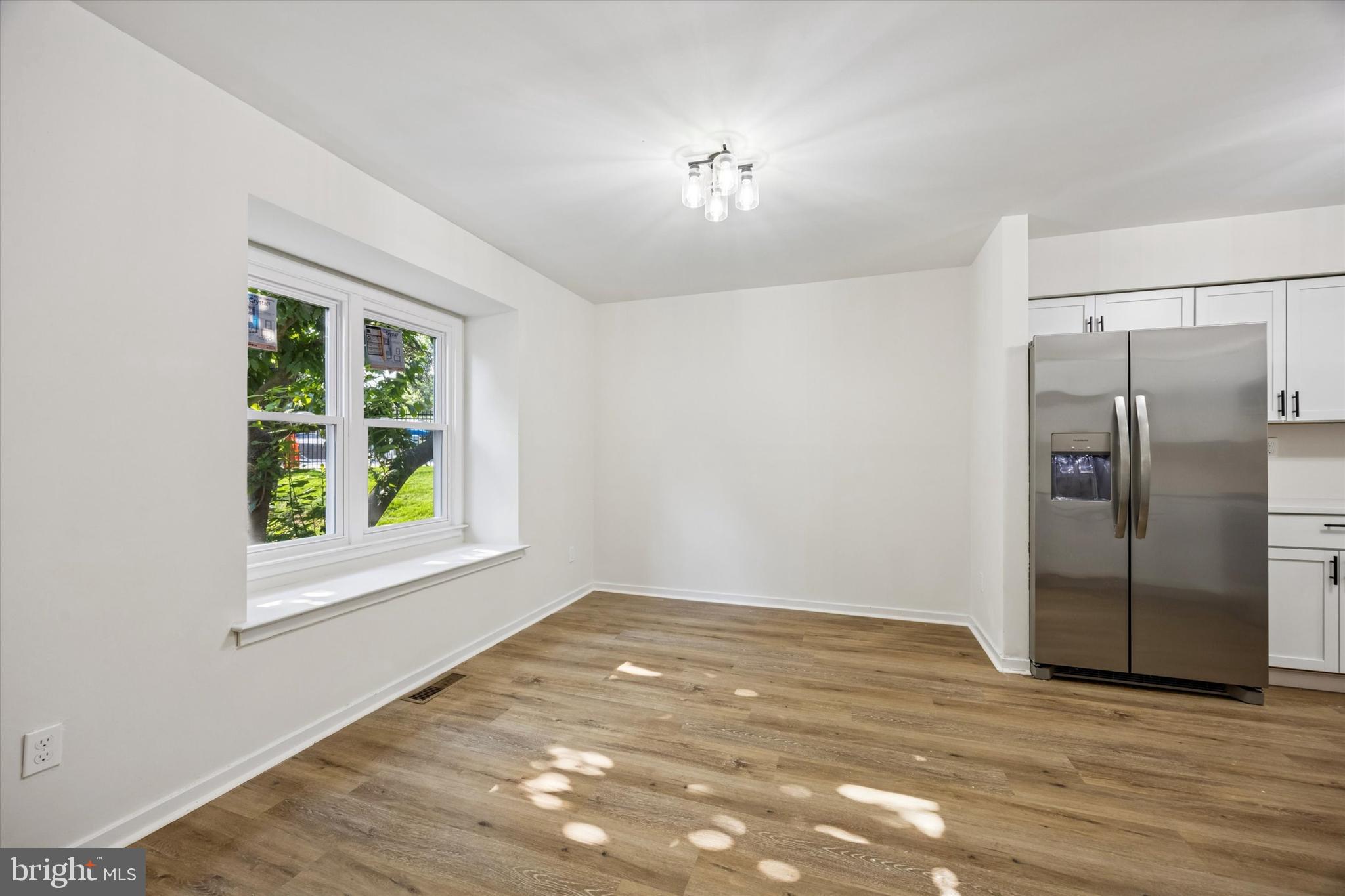 3302 EATON COURT 3302