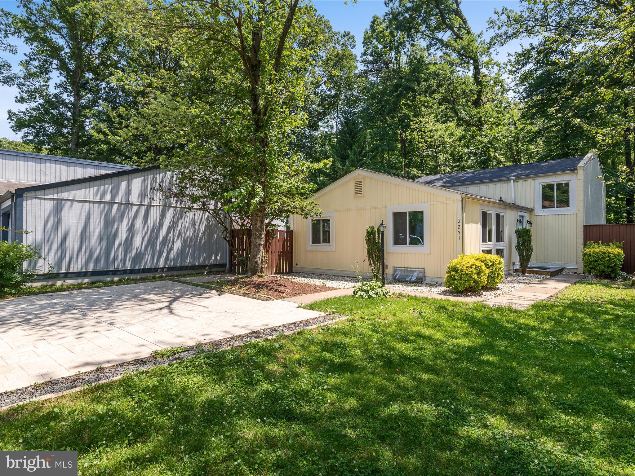 2231 SANIBEL DRIVE