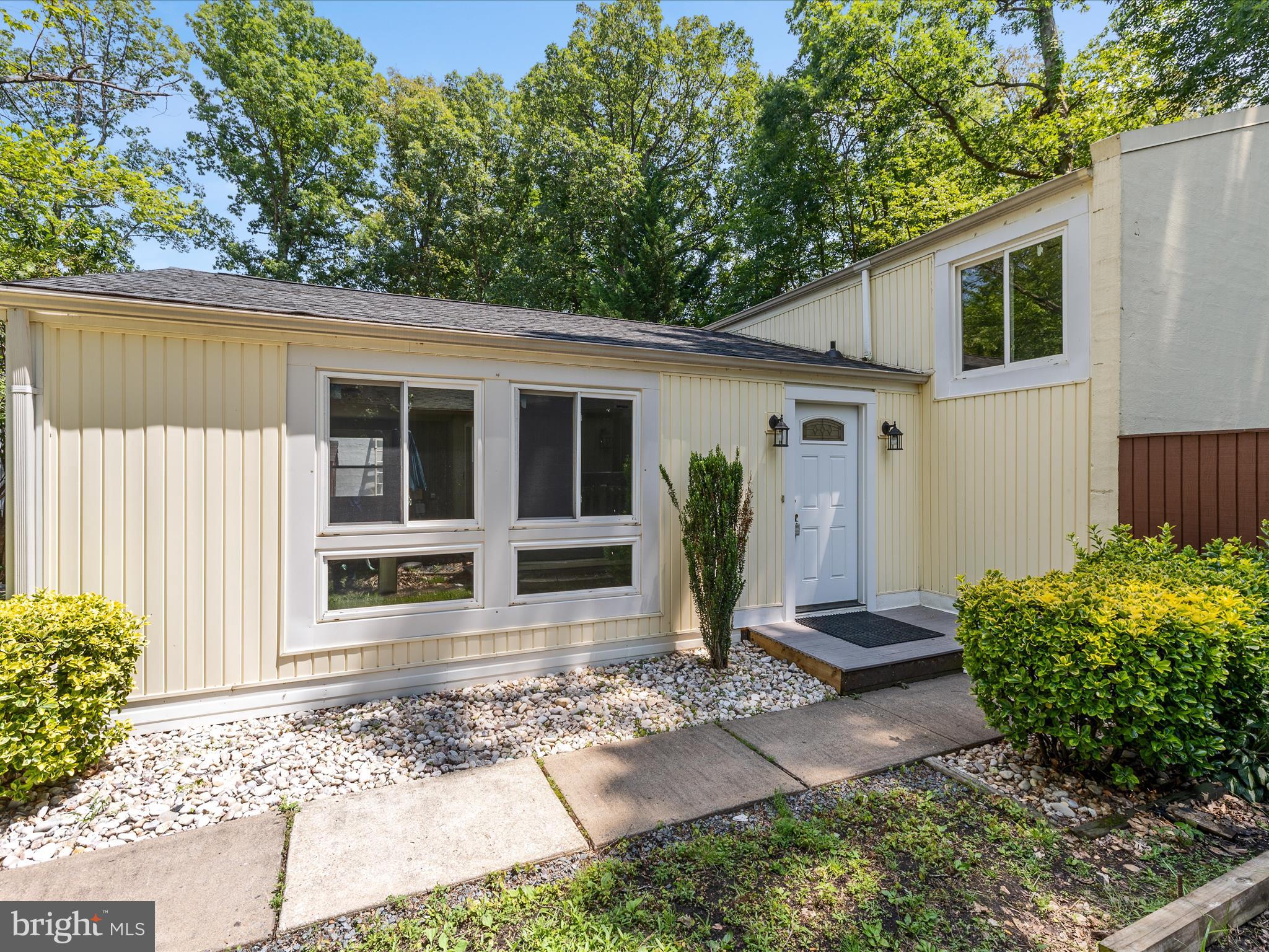 2231 SANIBEL DRIVE