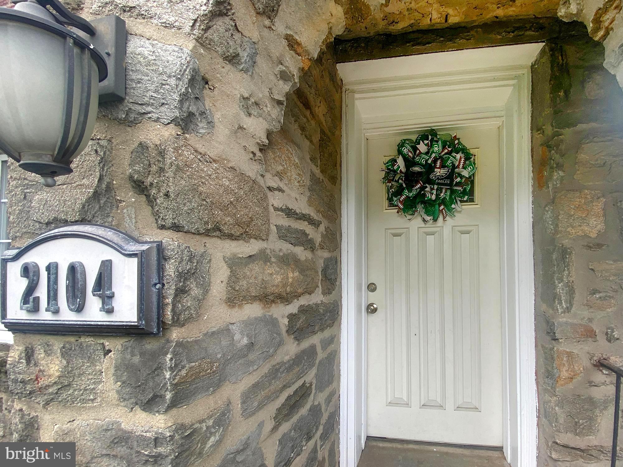 WEST OAK LANE - Residential