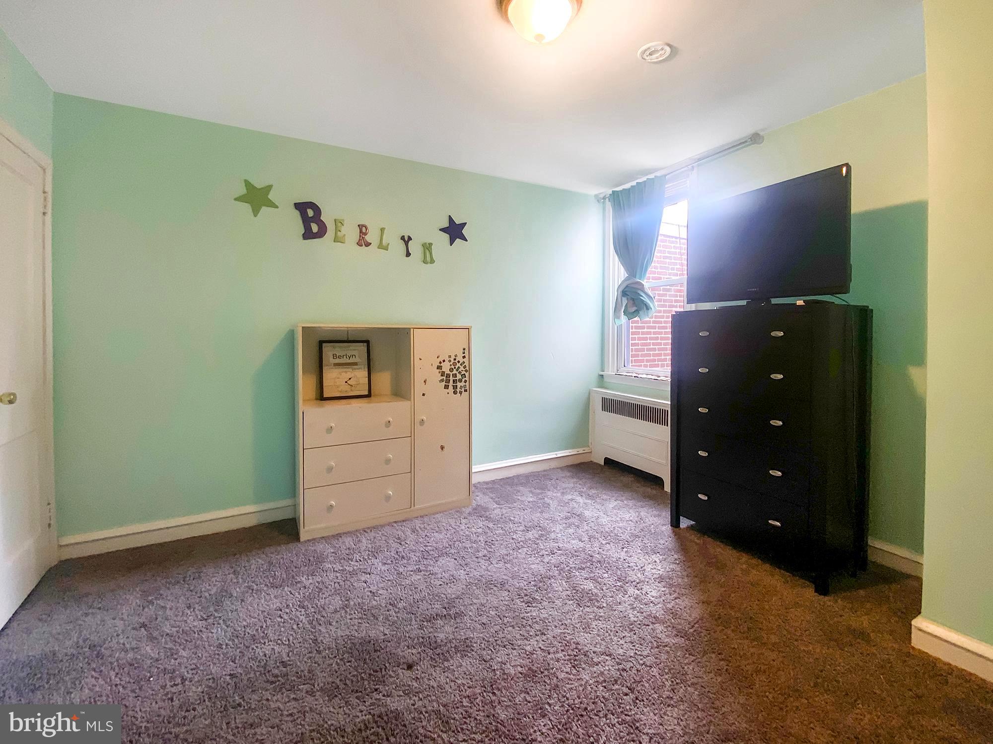 WEST OAK LANE - Residential