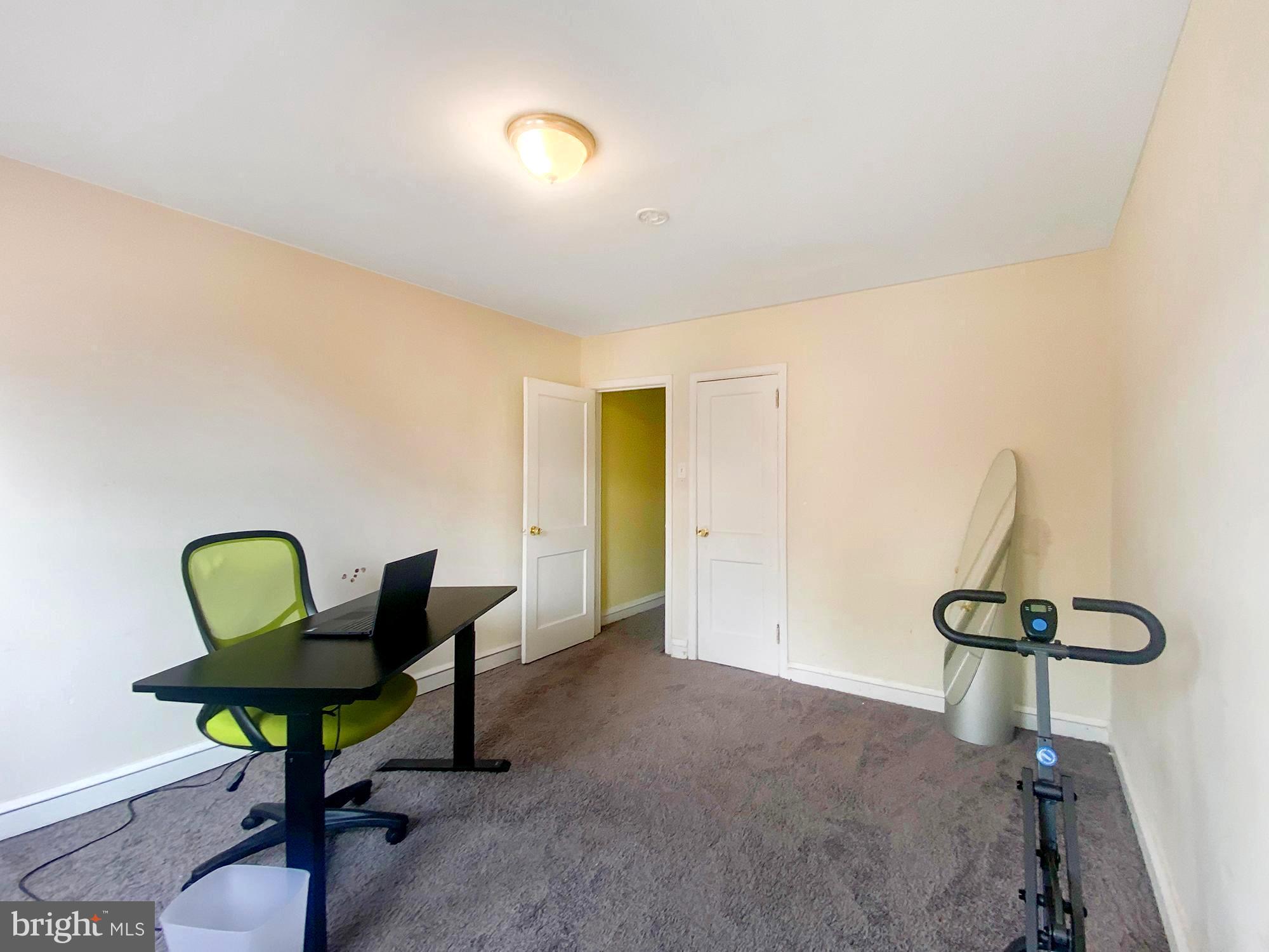 WEST OAK LANE - Residential