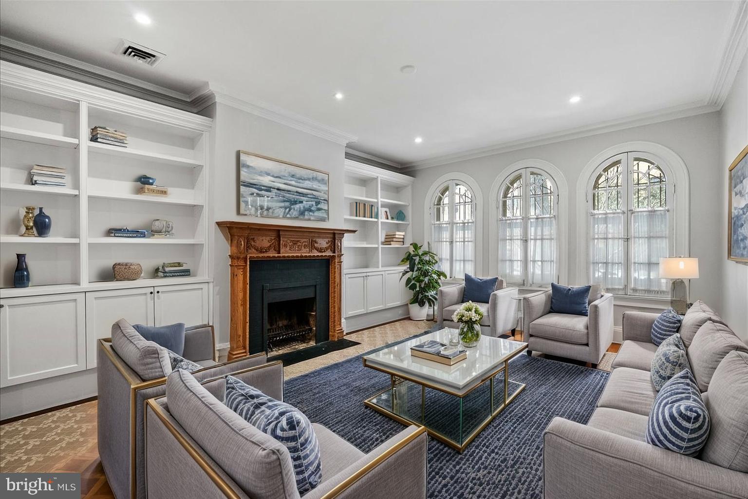 2355 ASHMEAD PLACE NW