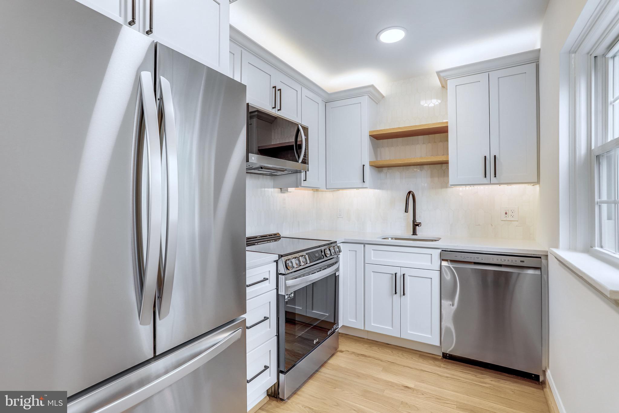 FAIRLINGTON GLEN - Residential