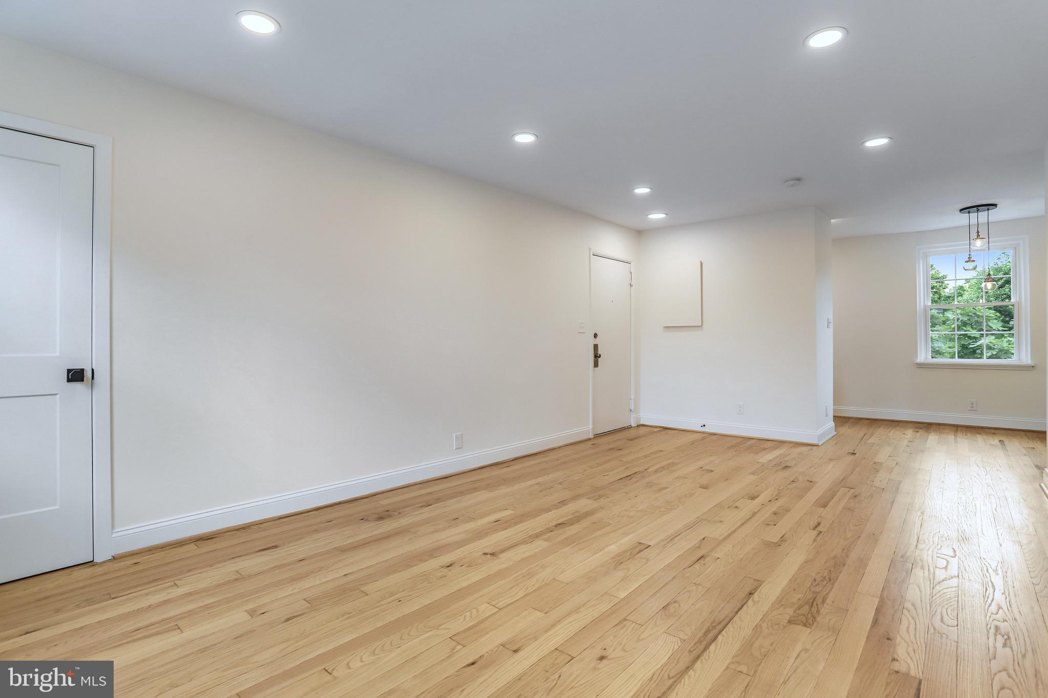 FAIRLINGTON GLEN - Residential