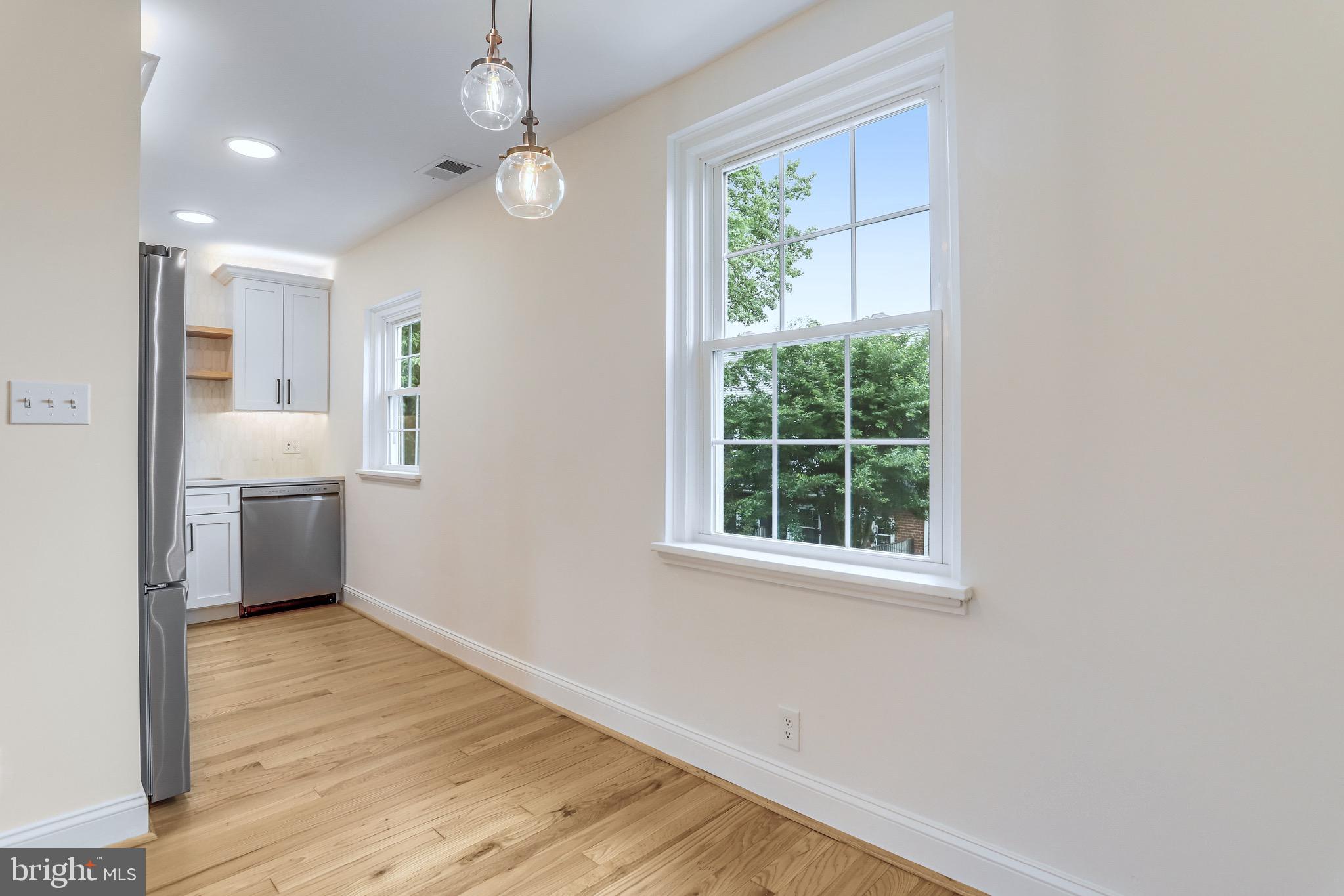 FAIRLINGTON GLEN - Residential