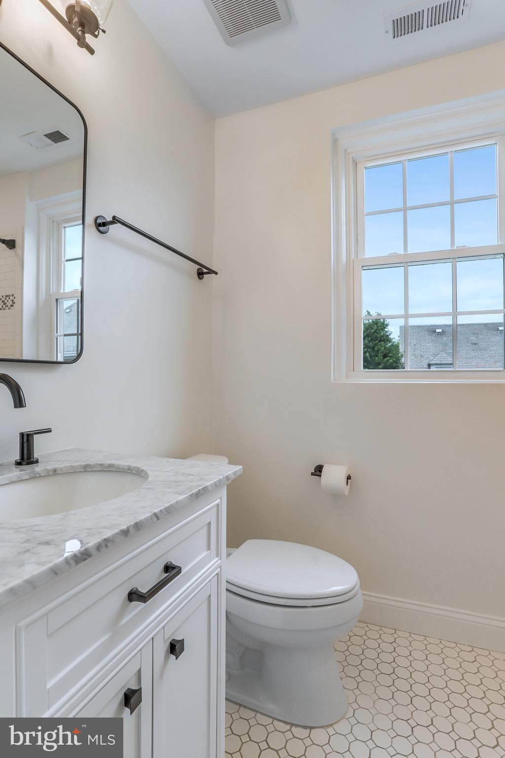 FAIRLINGTON GLEN - Residential