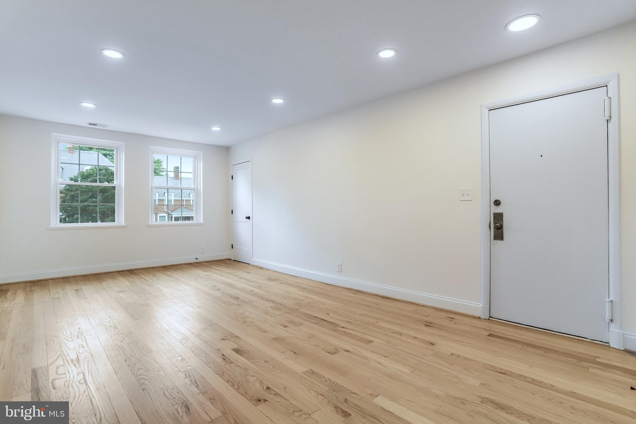 FAIRLINGTON GLEN - Residential