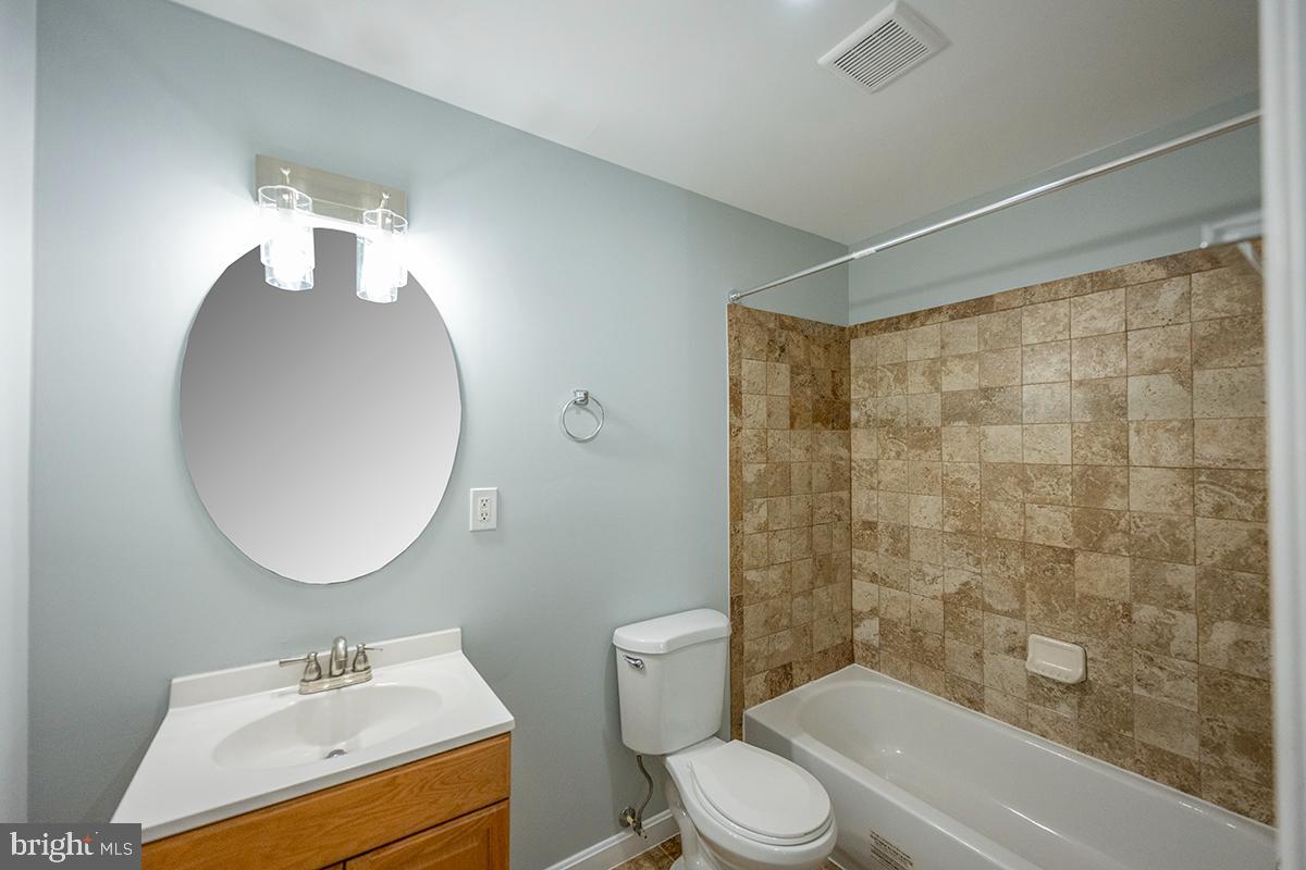 CLINTON DALE ESTATES - Residential