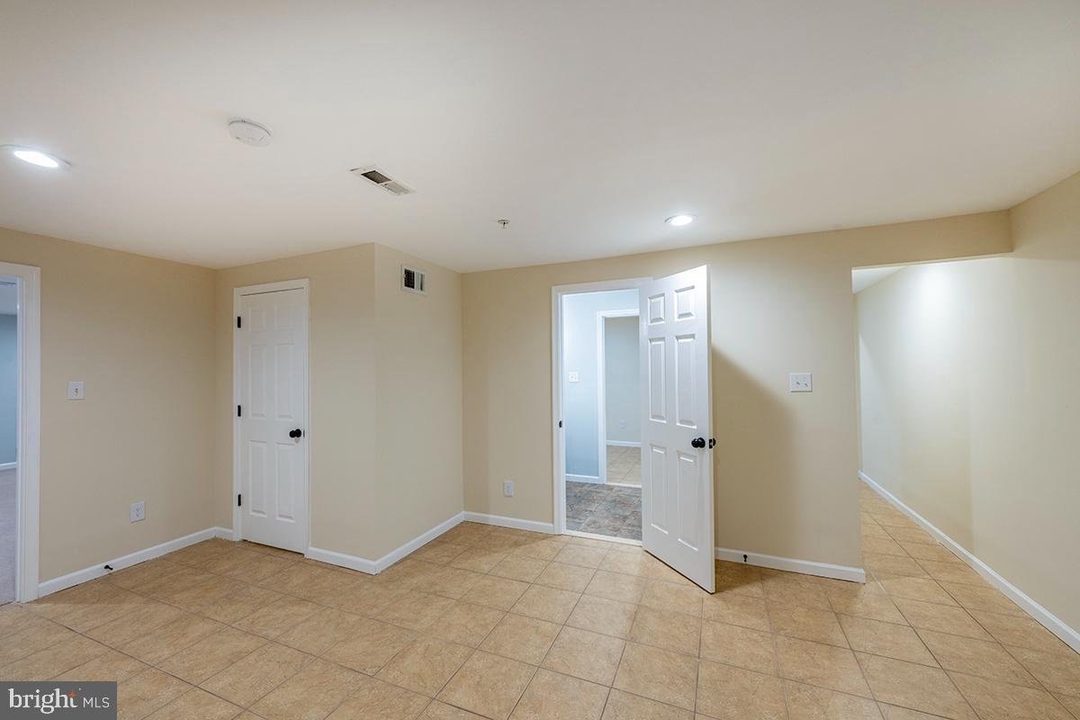 CLINTON DALE ESTATES - Residential