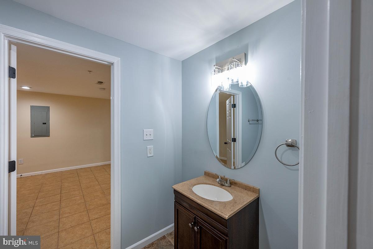 CLINTON DALE ESTATES - Residential