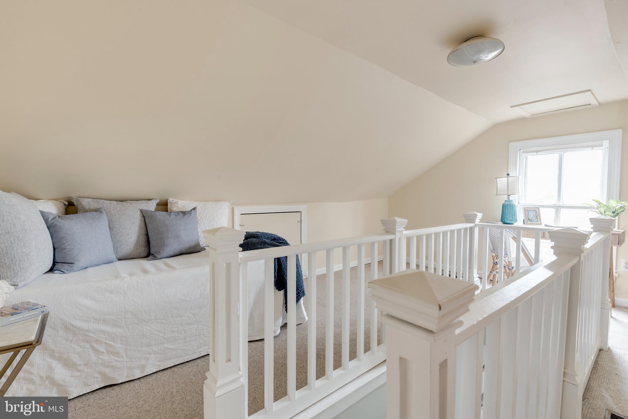 HISTORIC DISTRICT - Residential Lease