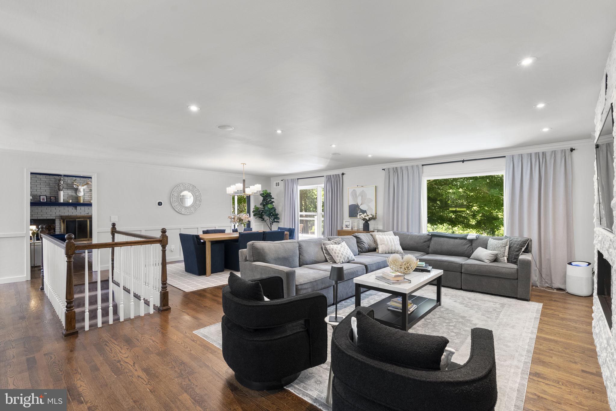 8009 EXODUS DRIVE
