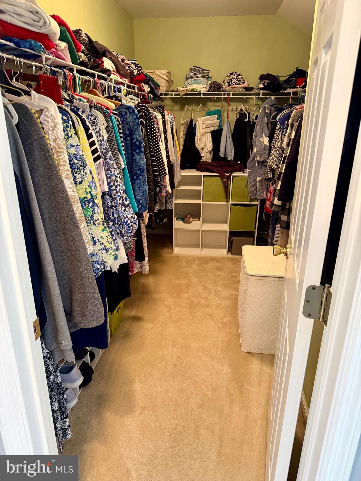 FAIRVIEW FARM - Residential