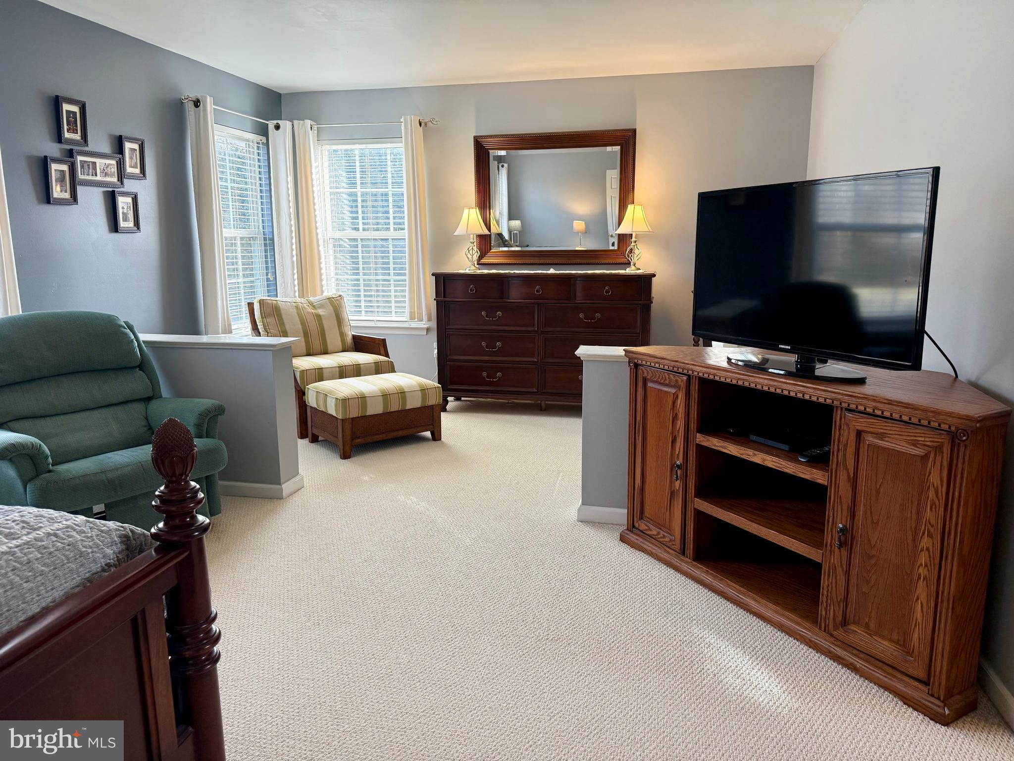 FAIRVIEW FARM - Residential