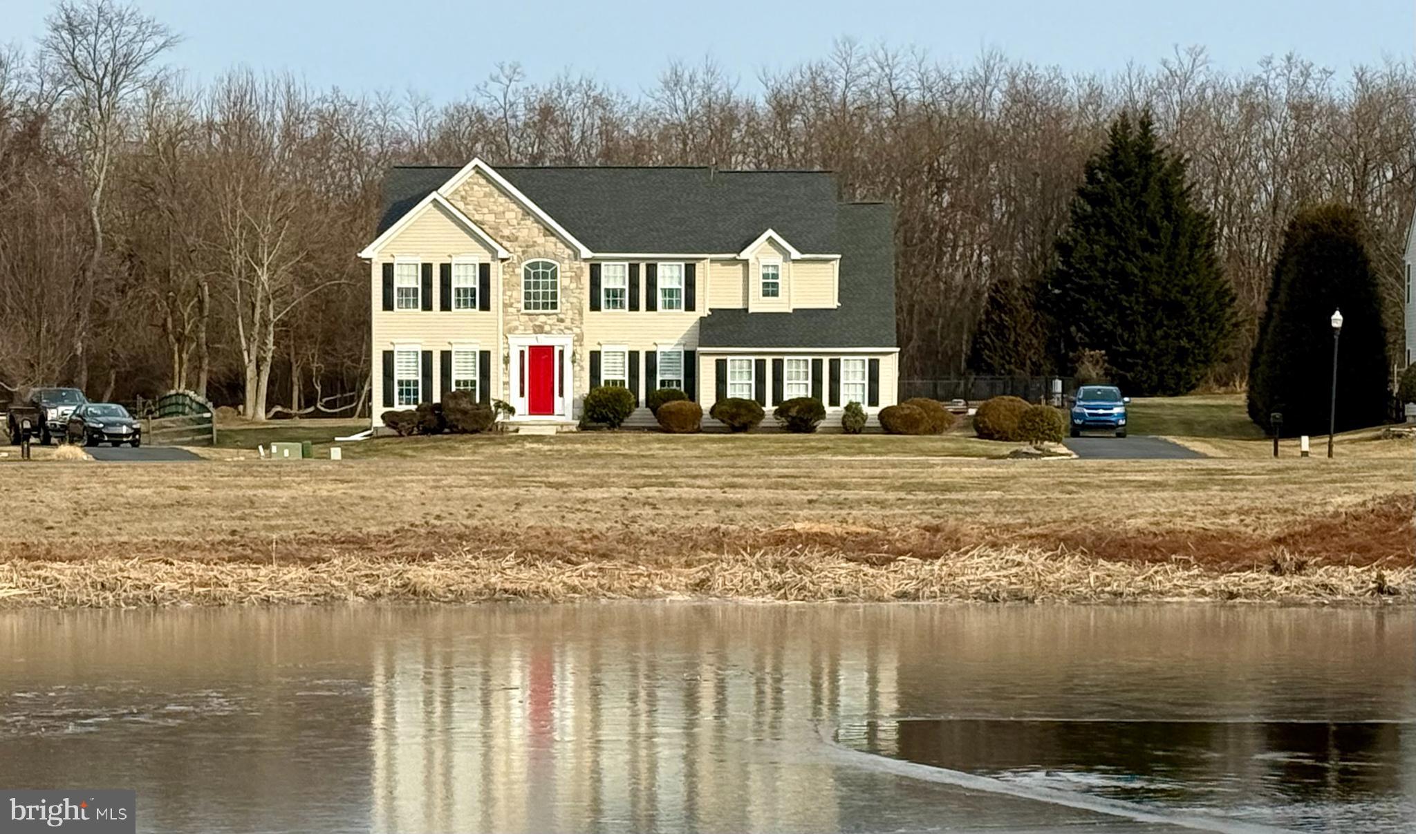 FAIRVIEW FARM - Residential