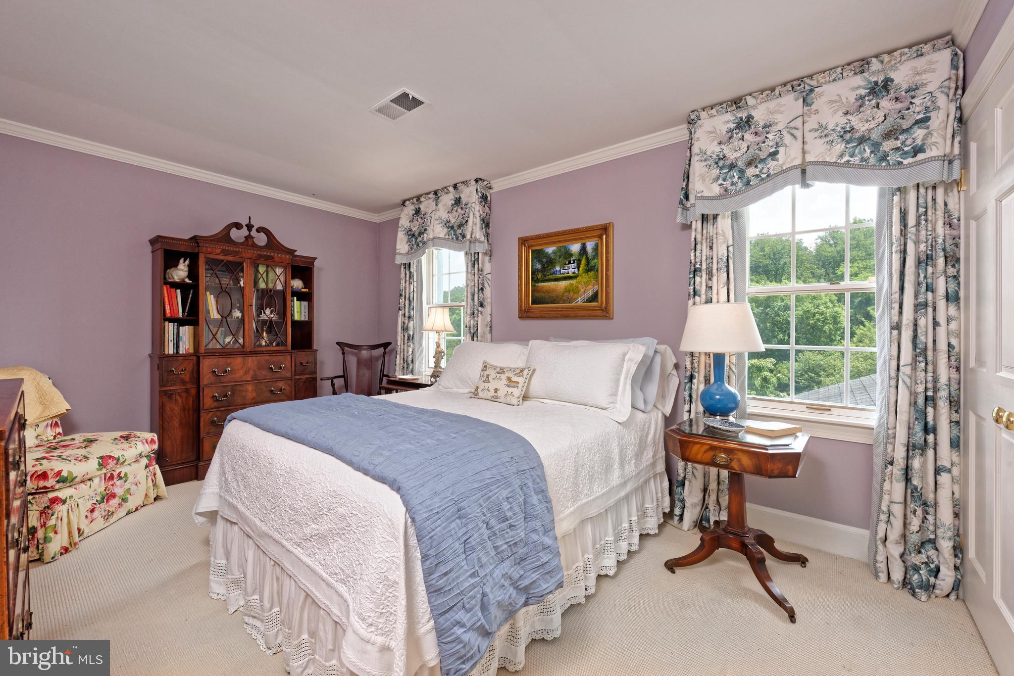 MIDDLEBURG - Residential