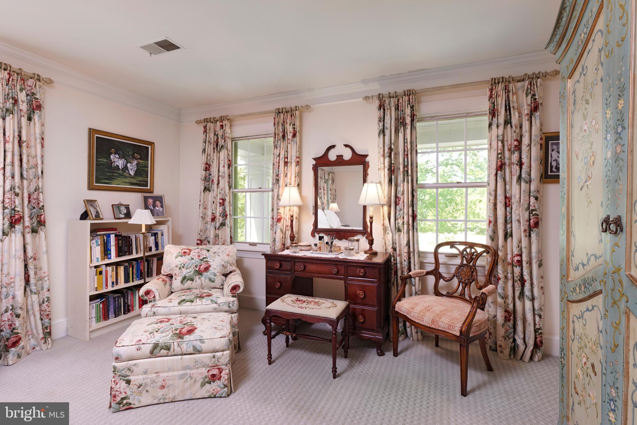 MIDDLEBURG - Residential