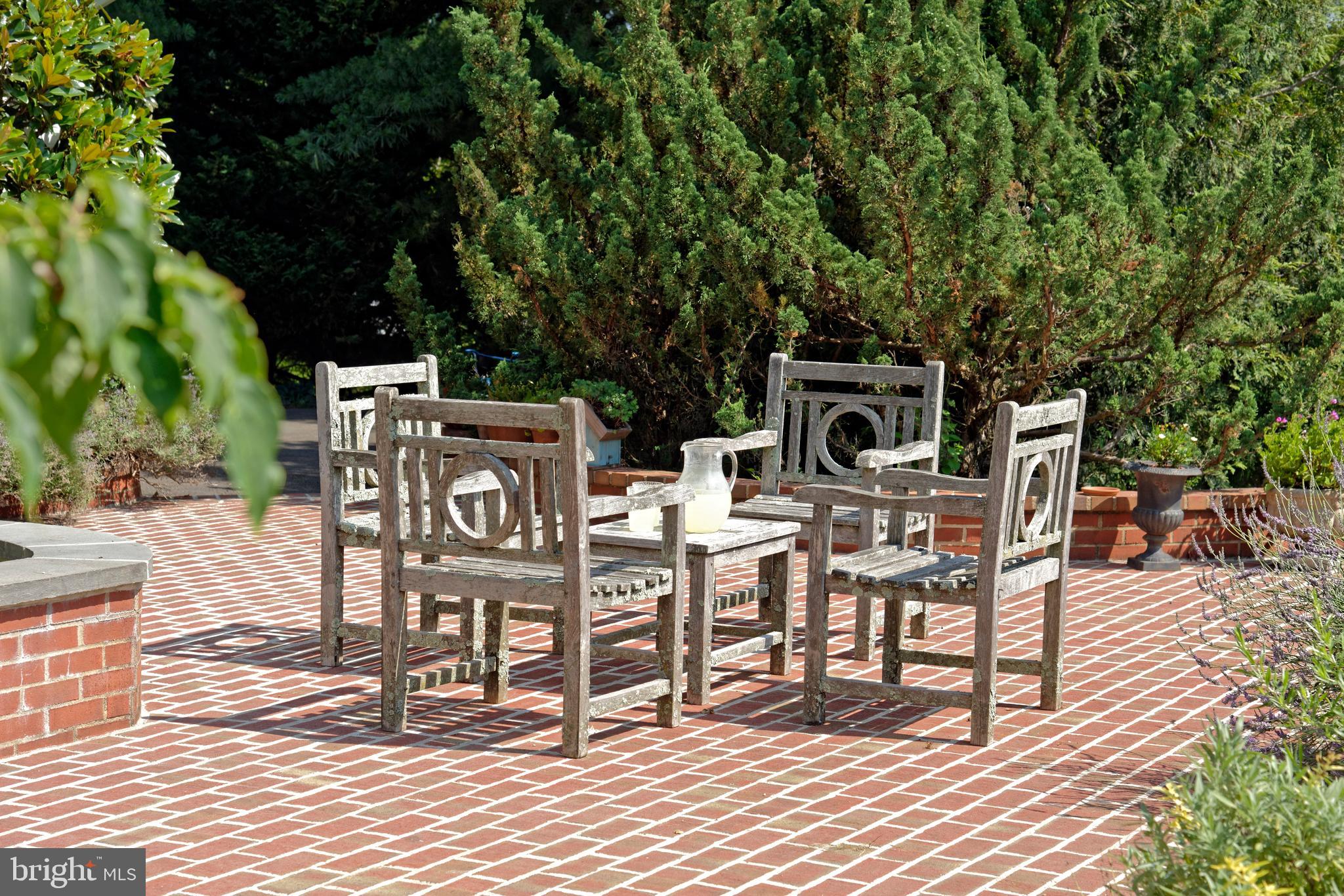 MIDDLEBURG - Residential