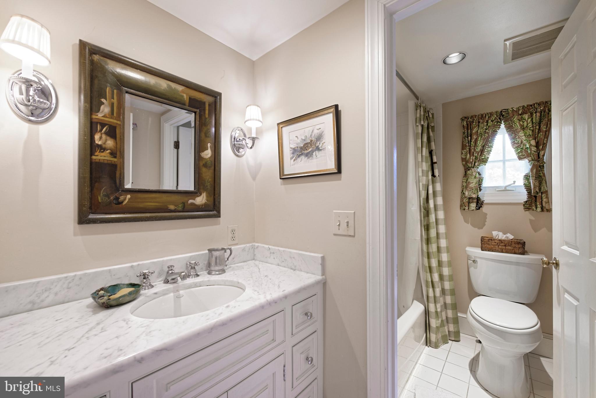 MIDDLEBURG - Residential