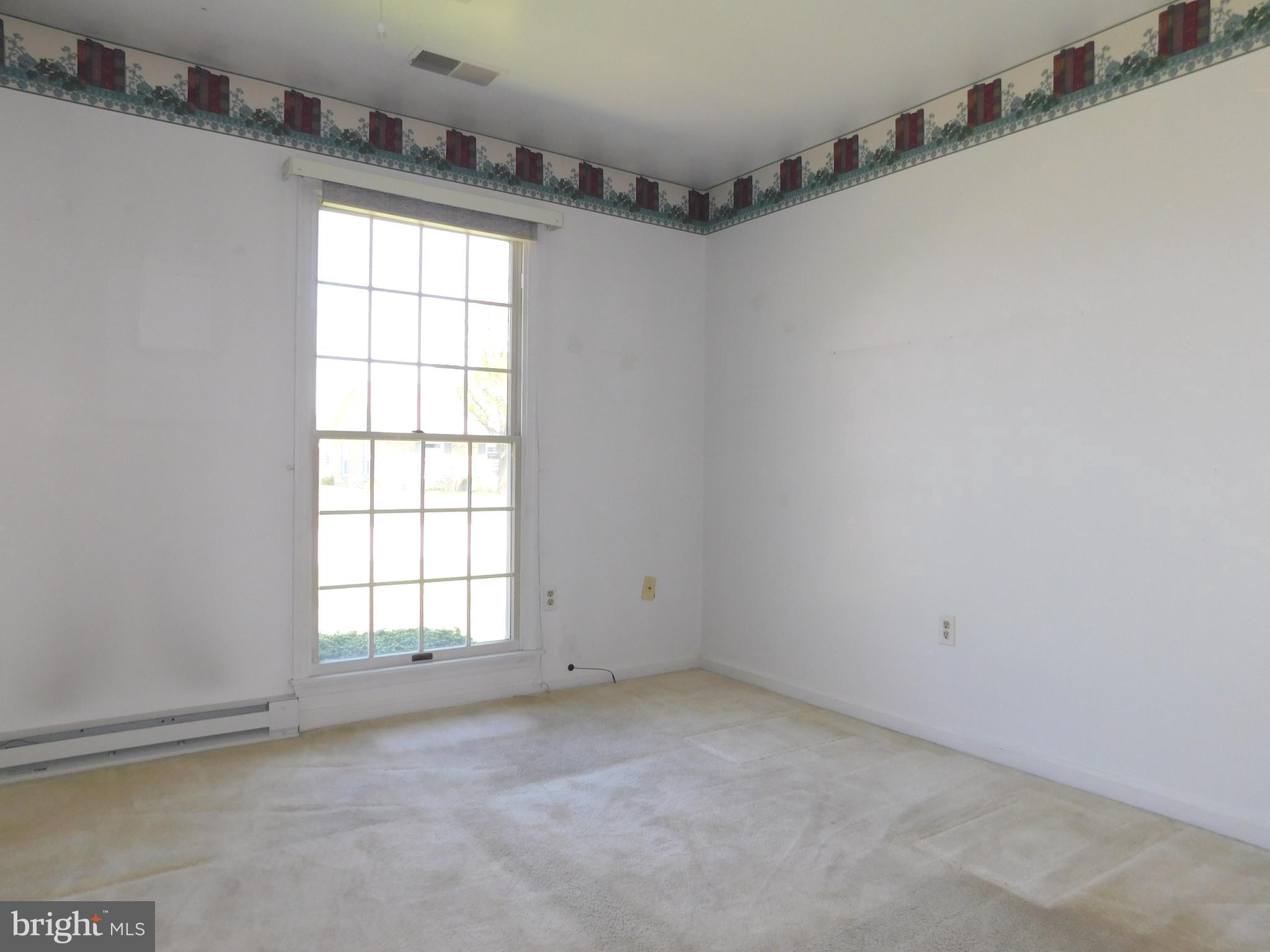 SOUTH POINTE - Residential