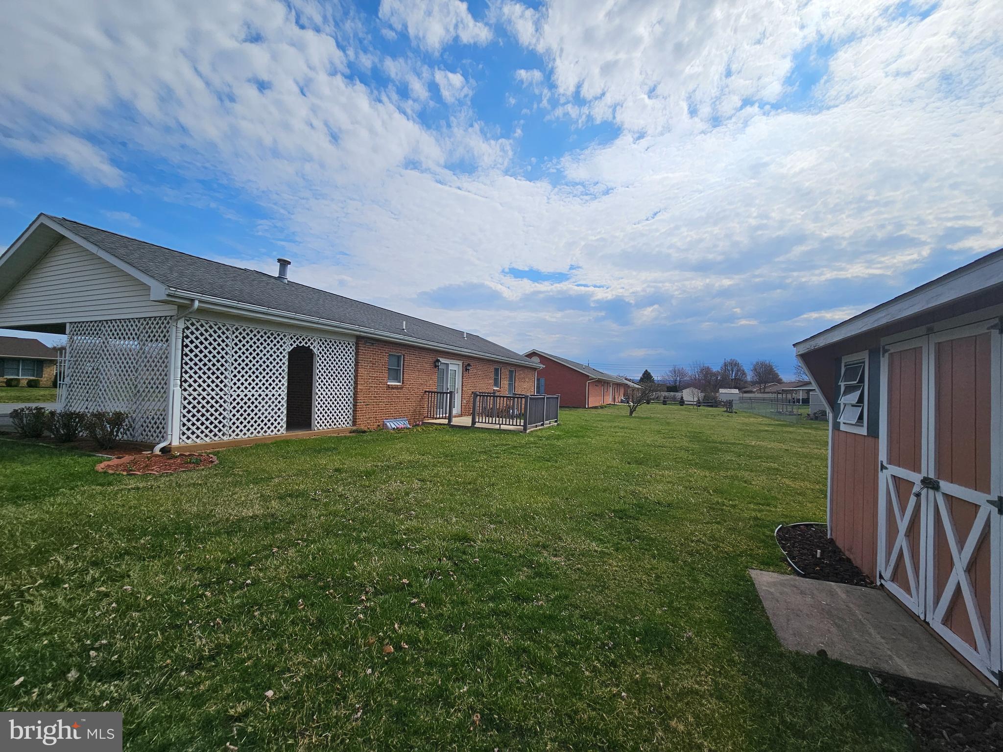 SOUTH POINTE - Residential